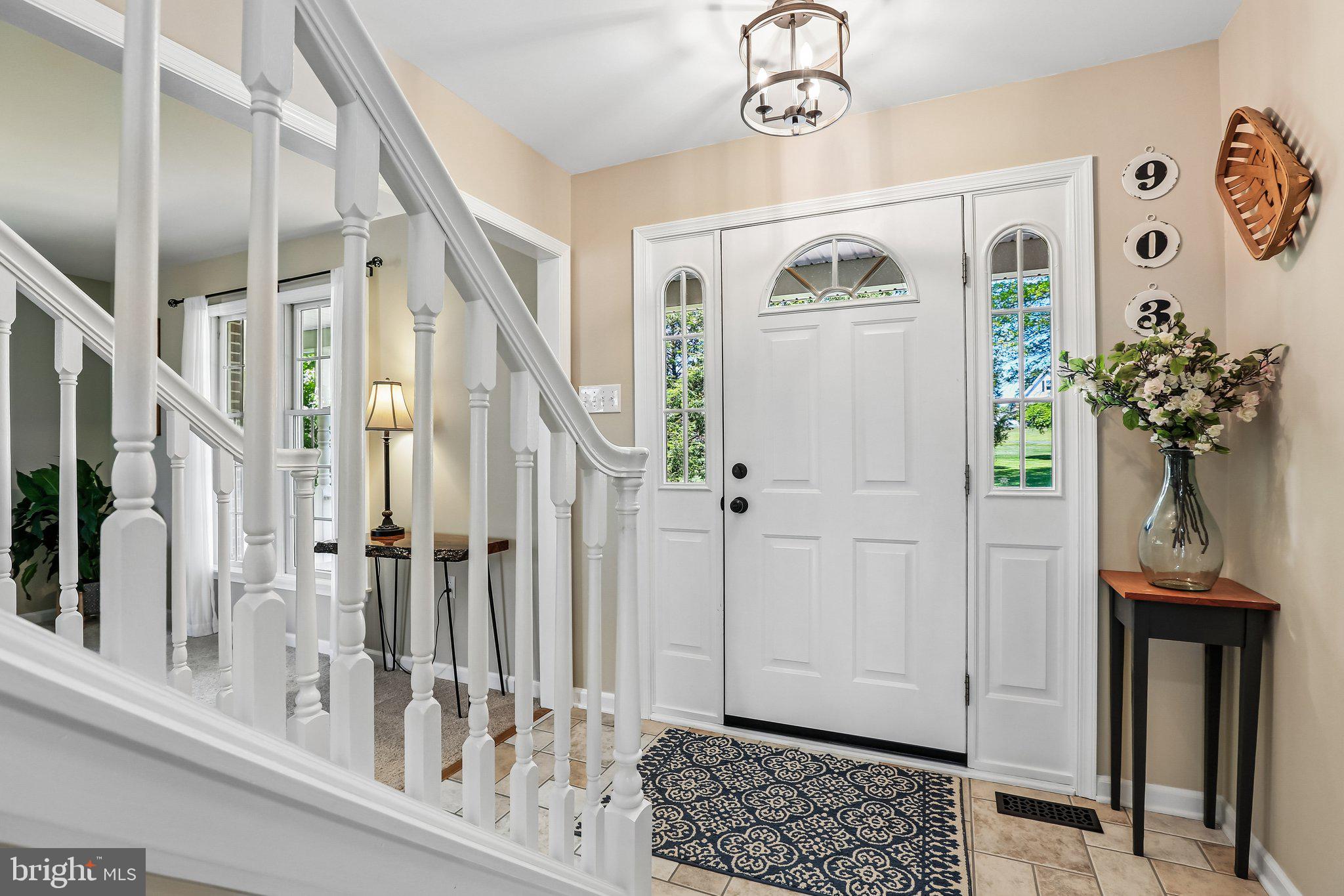 WHITE OAKS - Residential