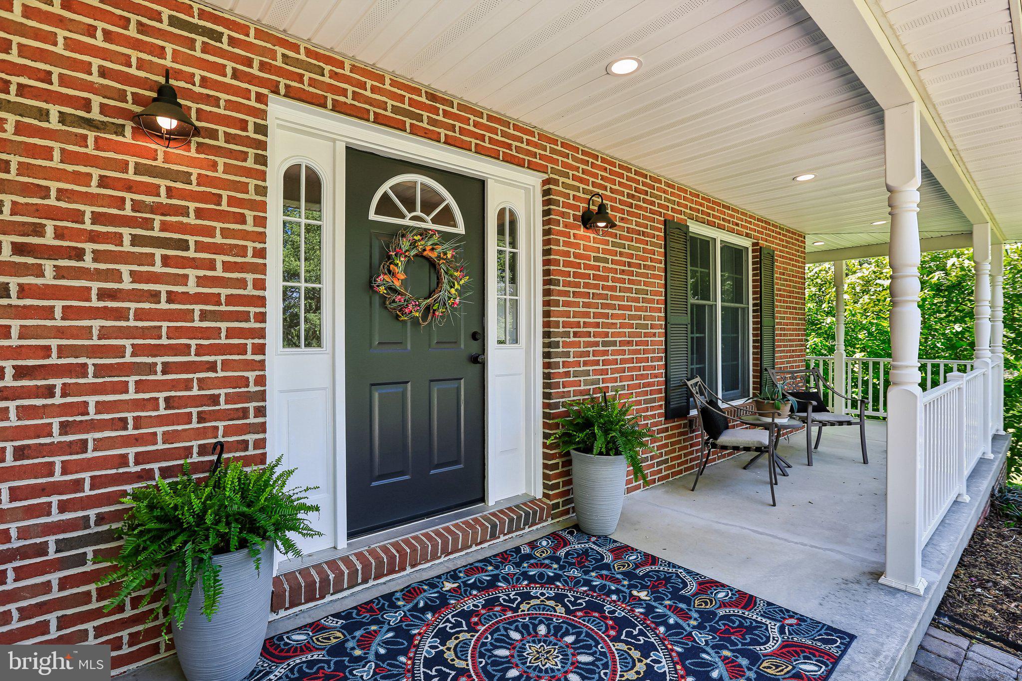 WHITE OAKS - Residential