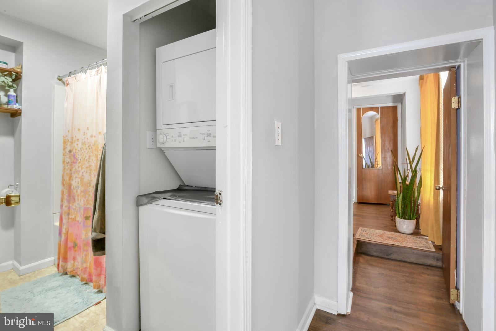 FISHTOWN - Residential Lease