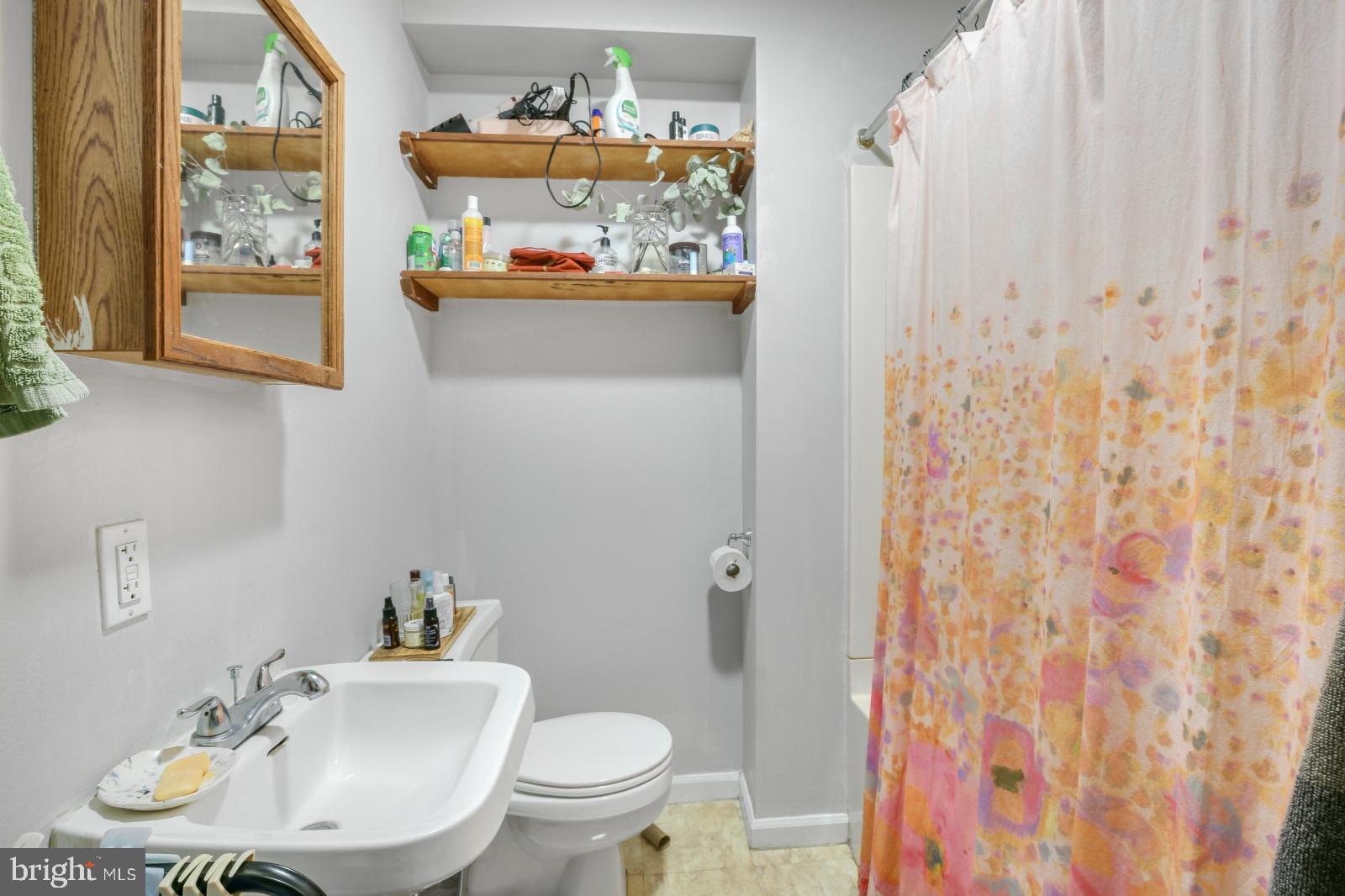 FISHTOWN - Residential Lease