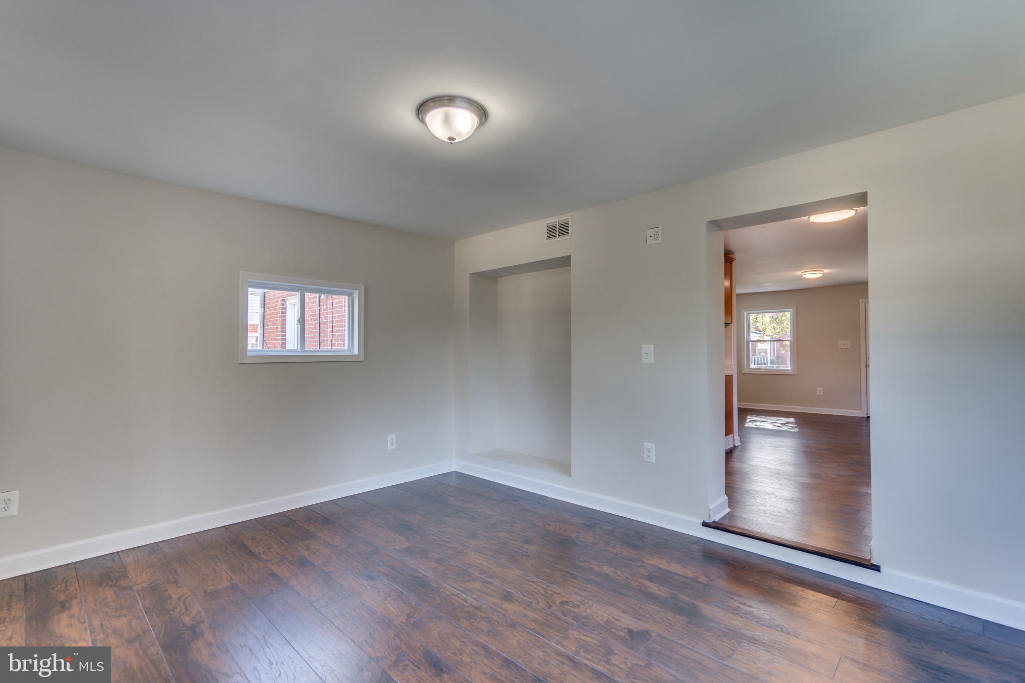 HUNTINGTON - Residential Lease