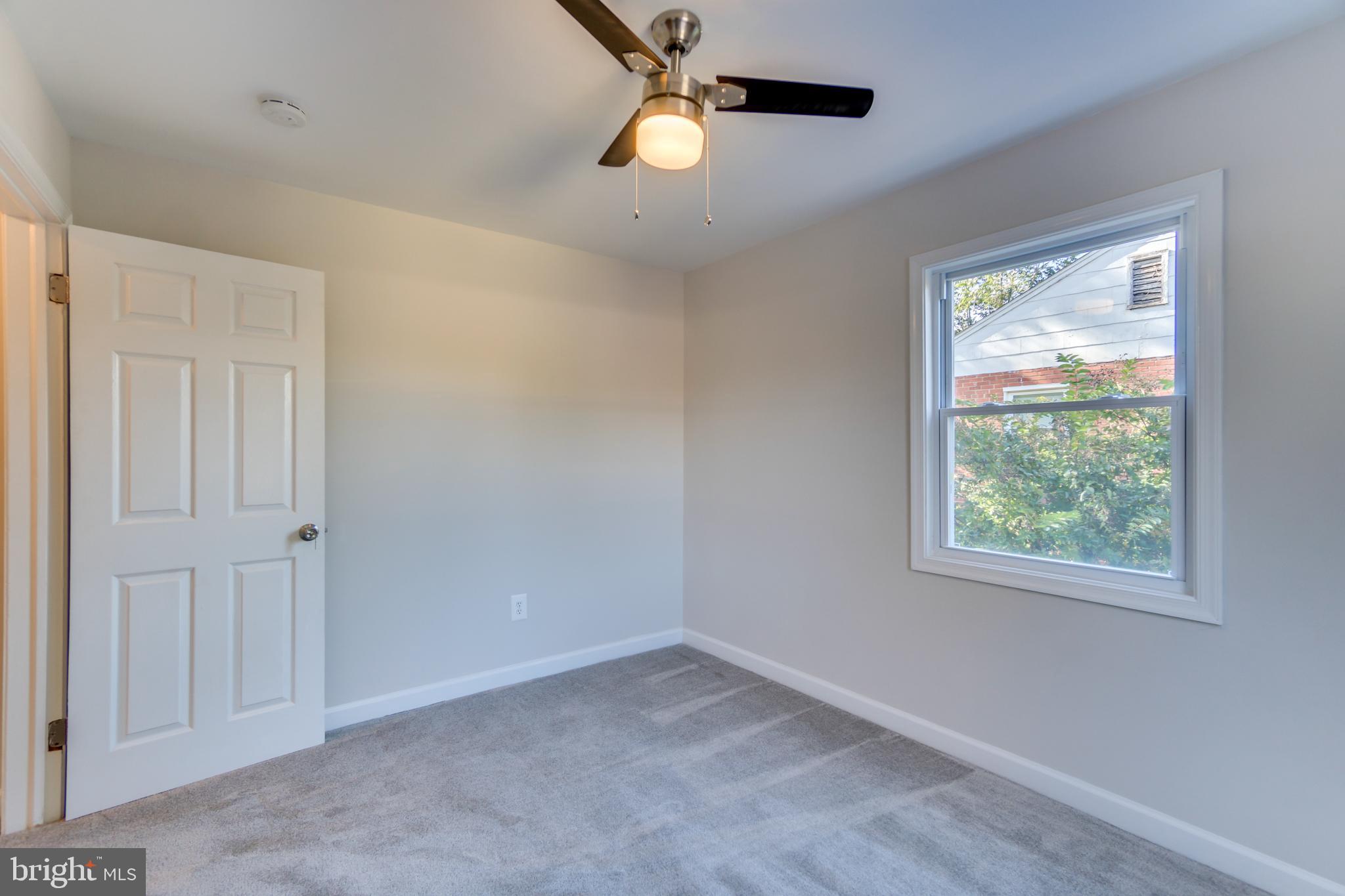 HUNTINGTON - Residential Lease