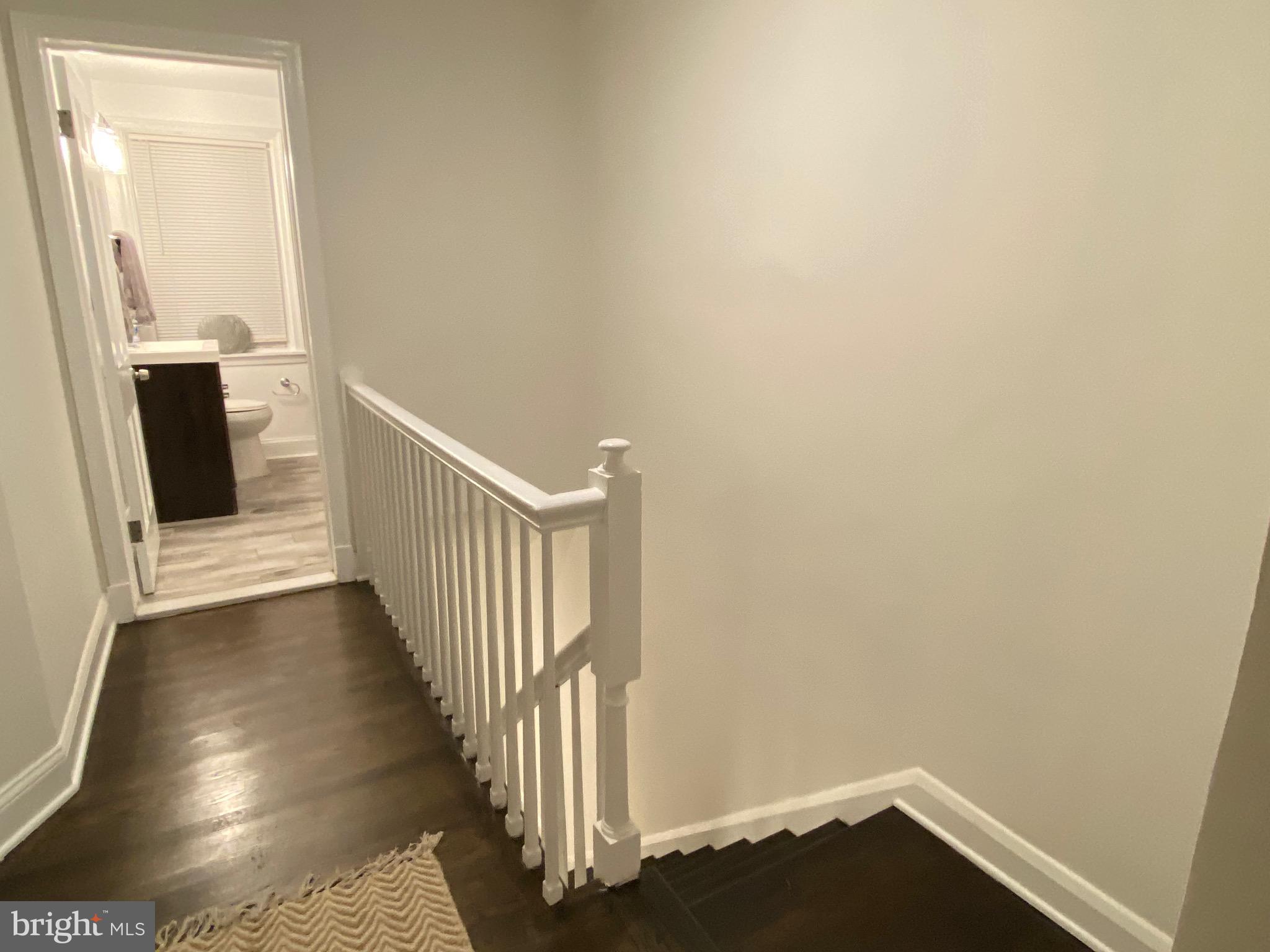 PERRING LOCH - Residential