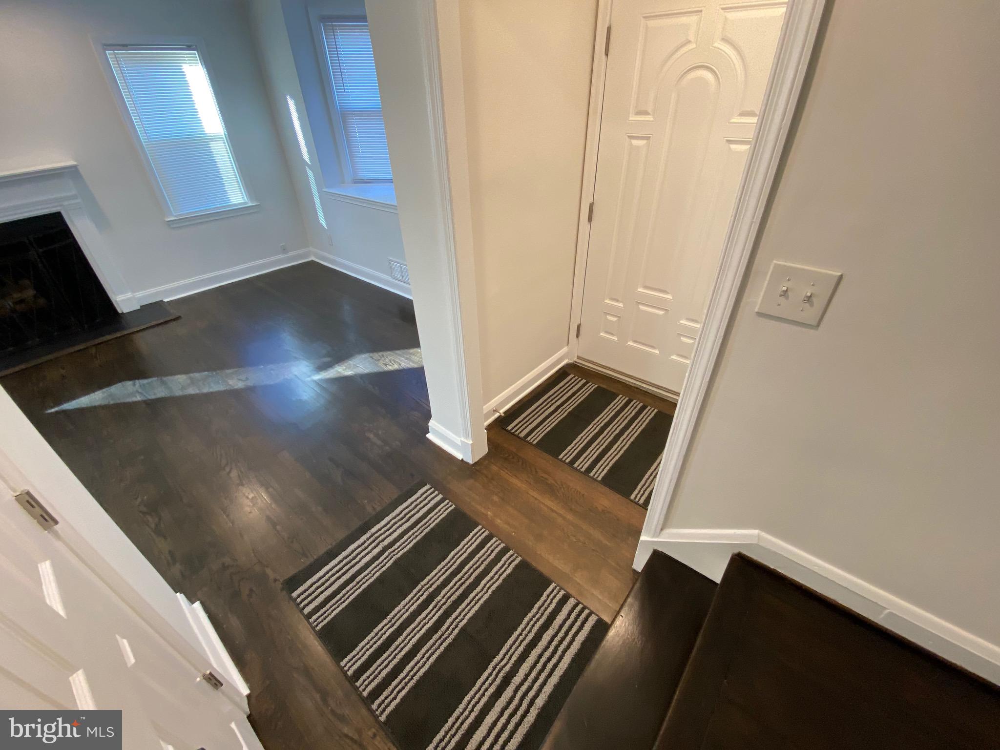 PERRING LOCH - Residential