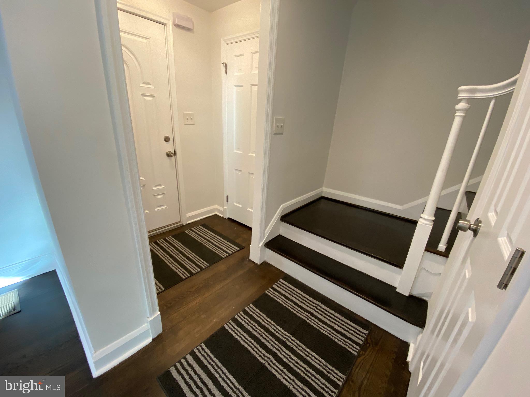 PERRING LOCH - Residential