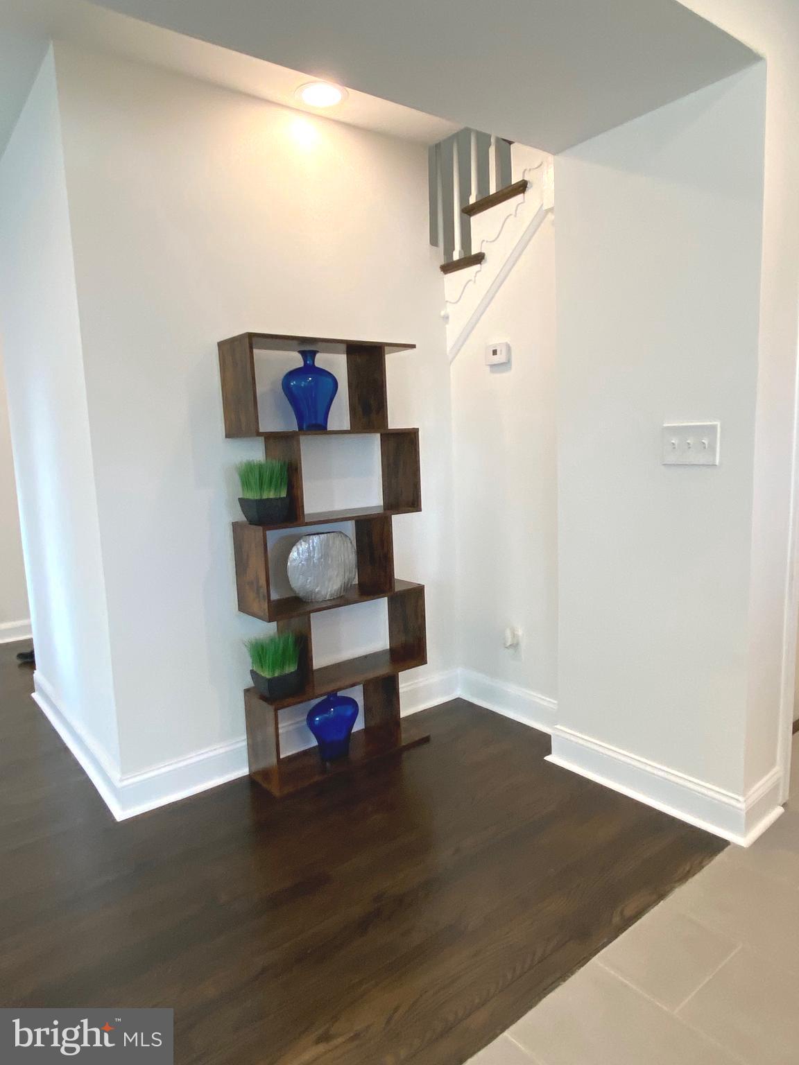 PERRING LOCH - Residential