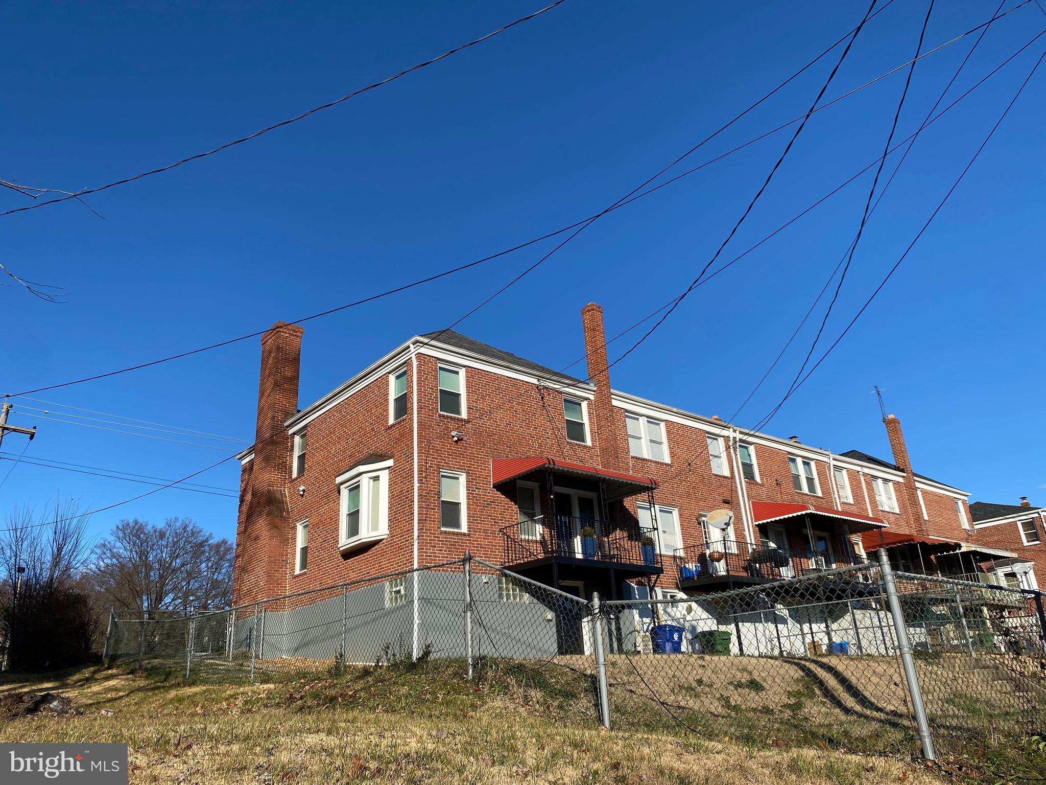 PERRING LOCH - Residential