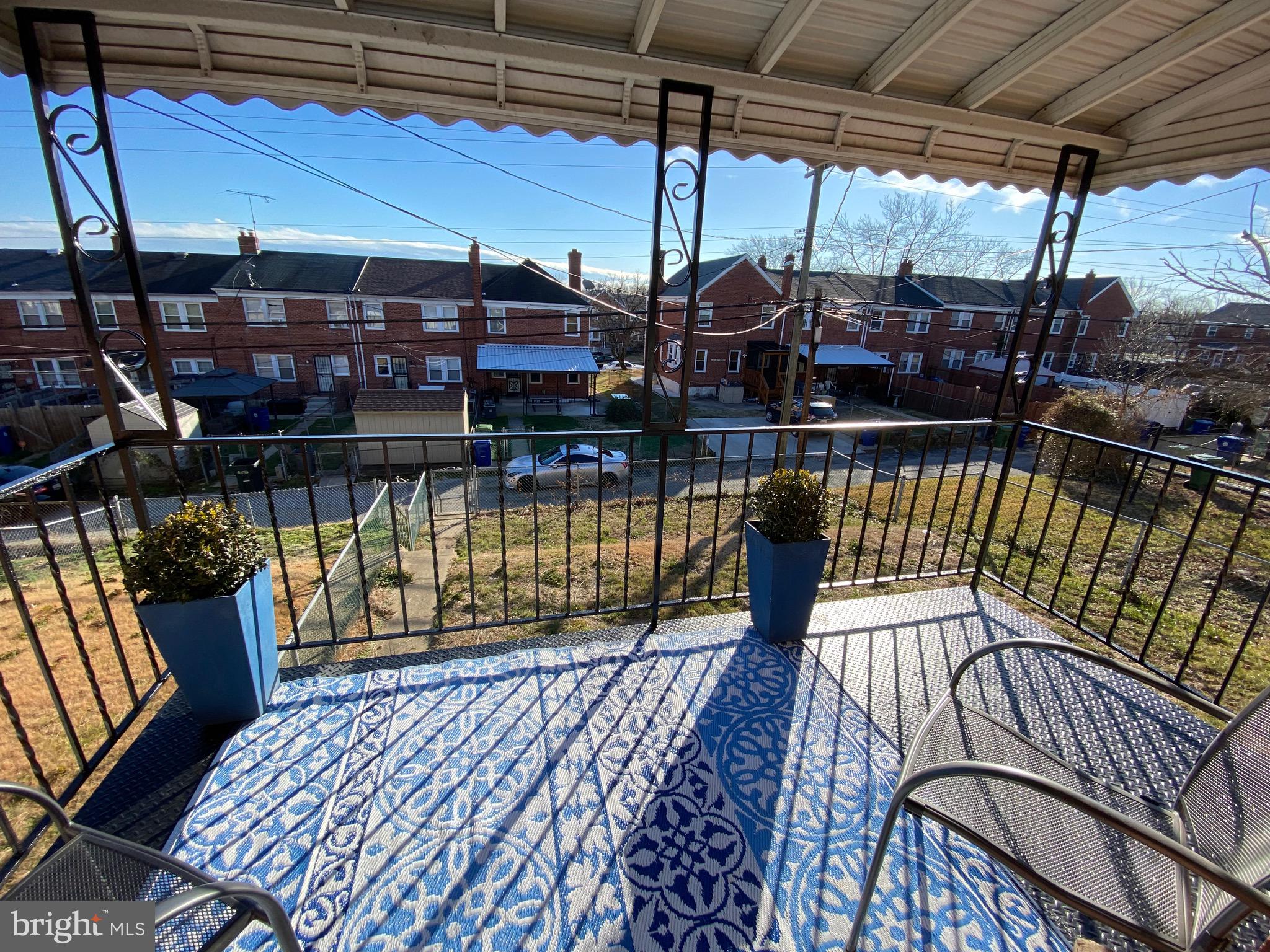 PERRING LOCH - Residential