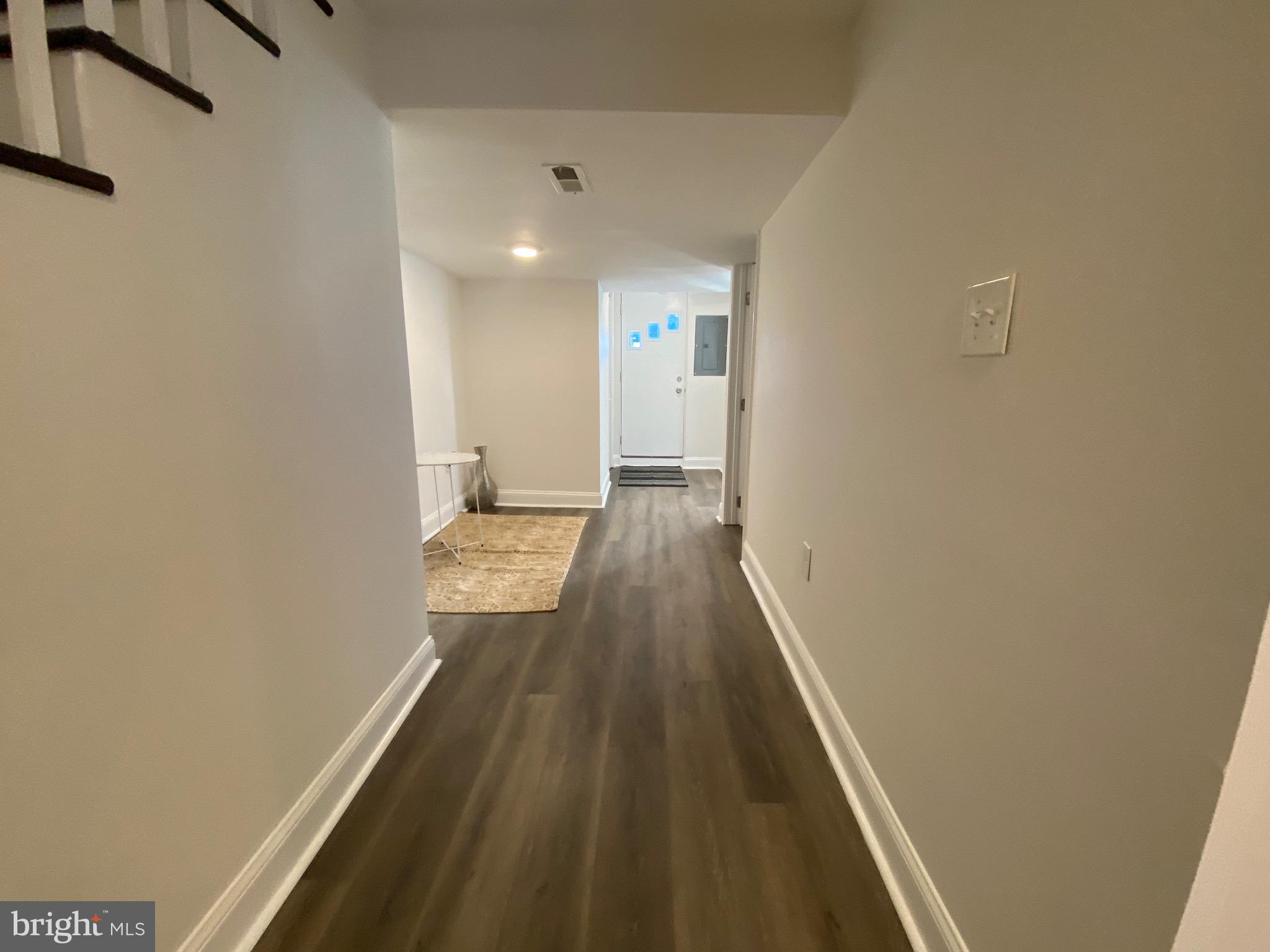 PERRING LOCH - Residential