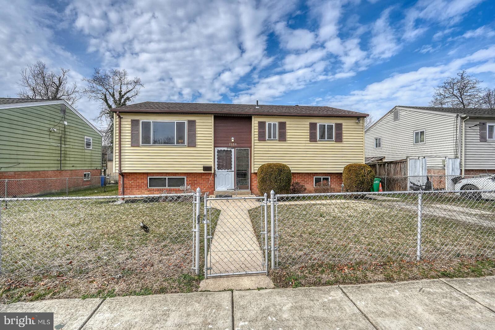 PARKSIDE - Residential