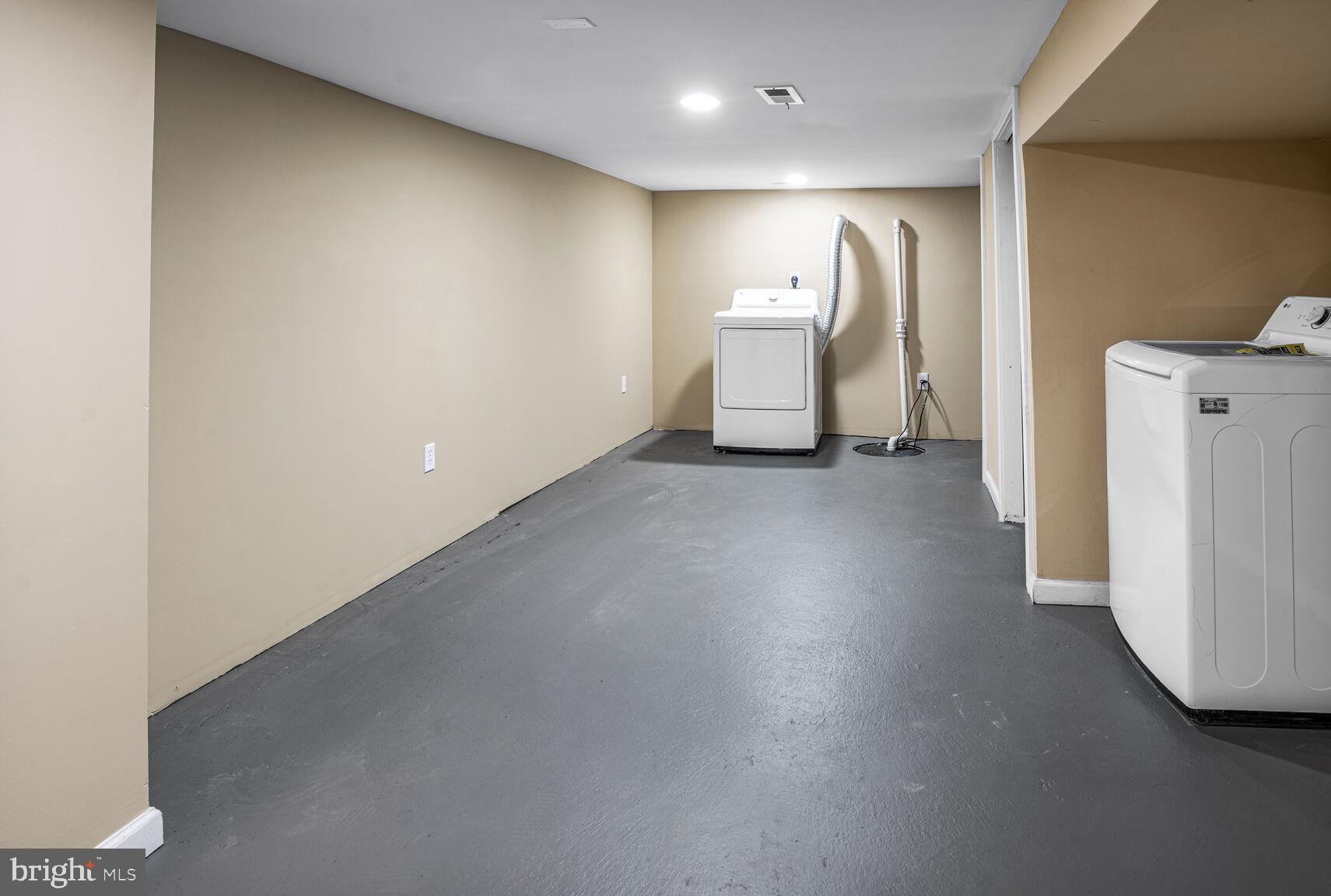 DARLEY PARK - Residential Lease