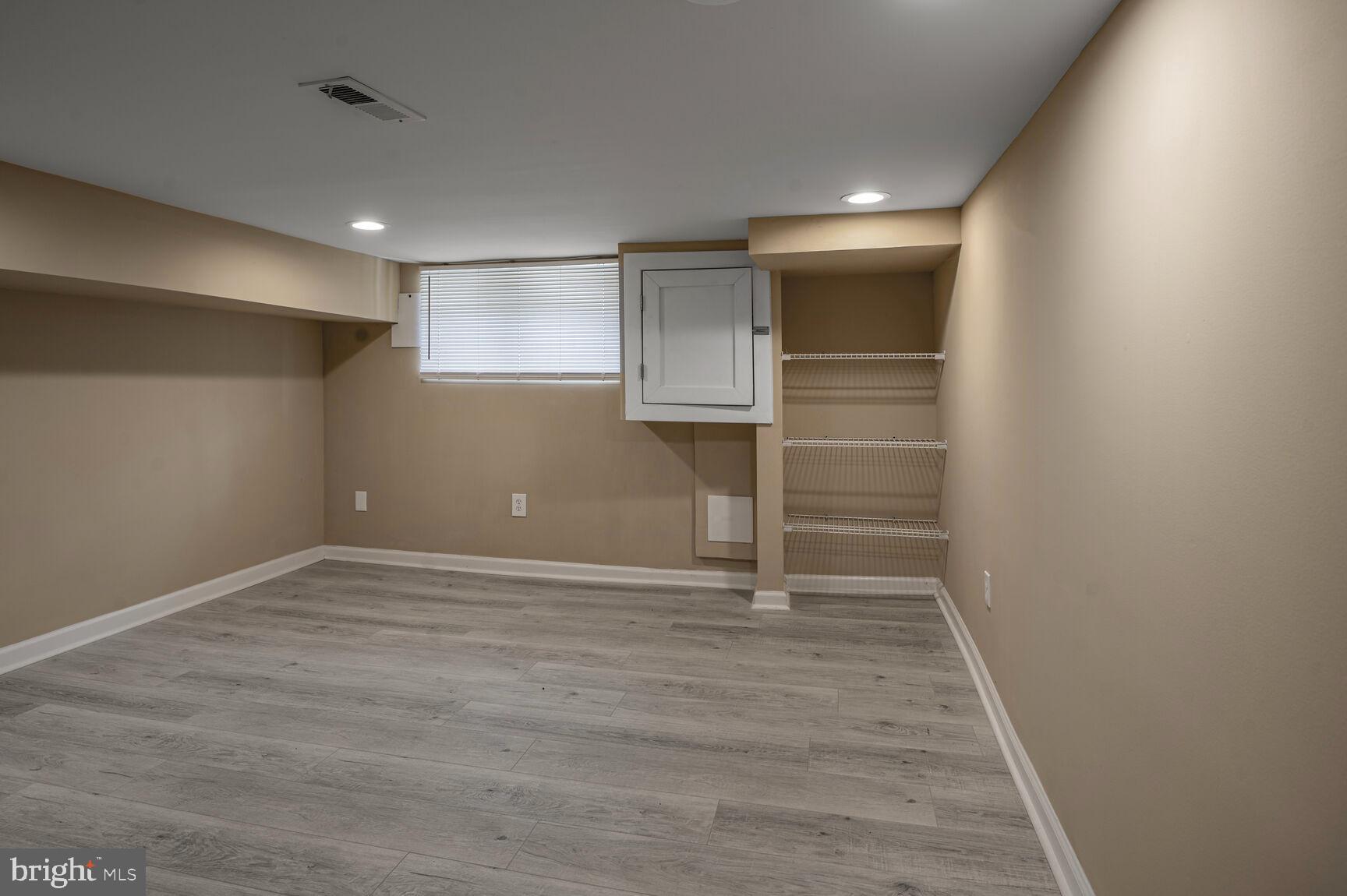 DARLEY PARK - Residential Lease