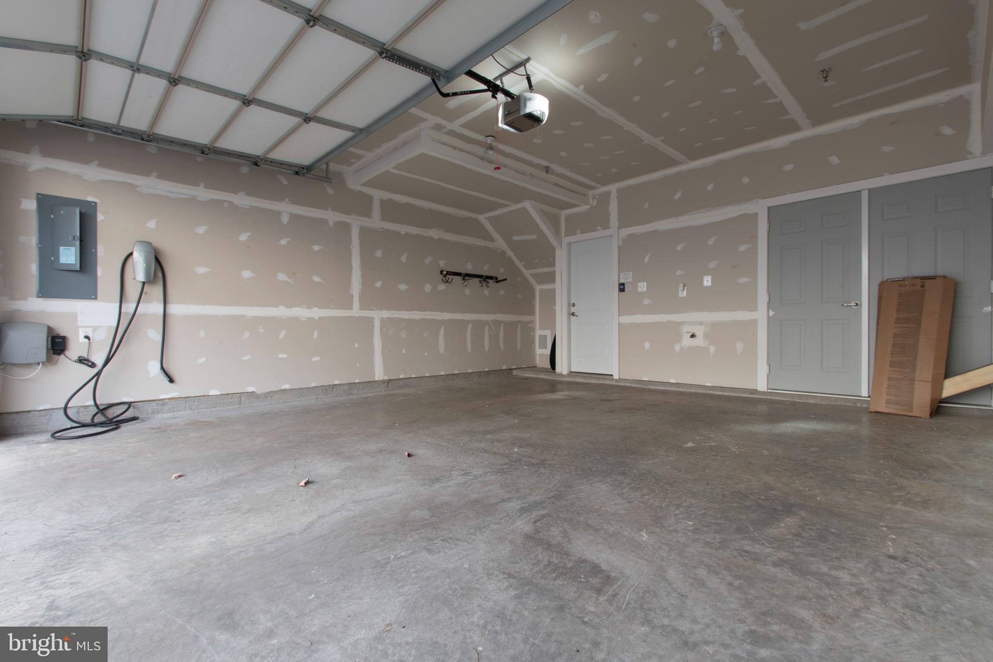 CROWN FARM - Residential Lease