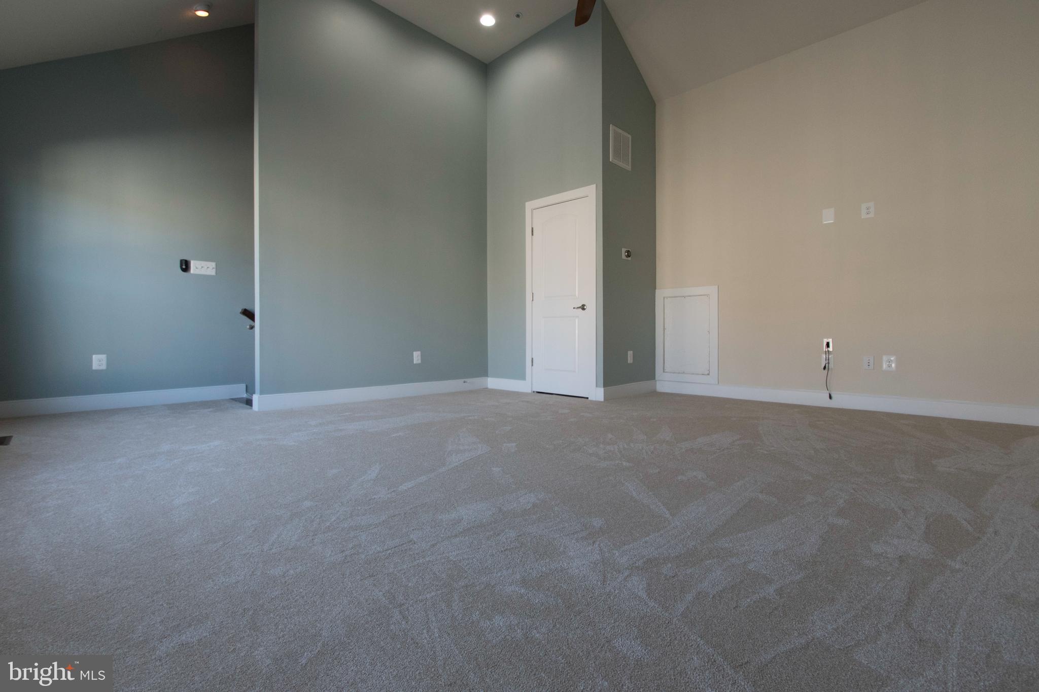 CROWN FARM - Residential Lease