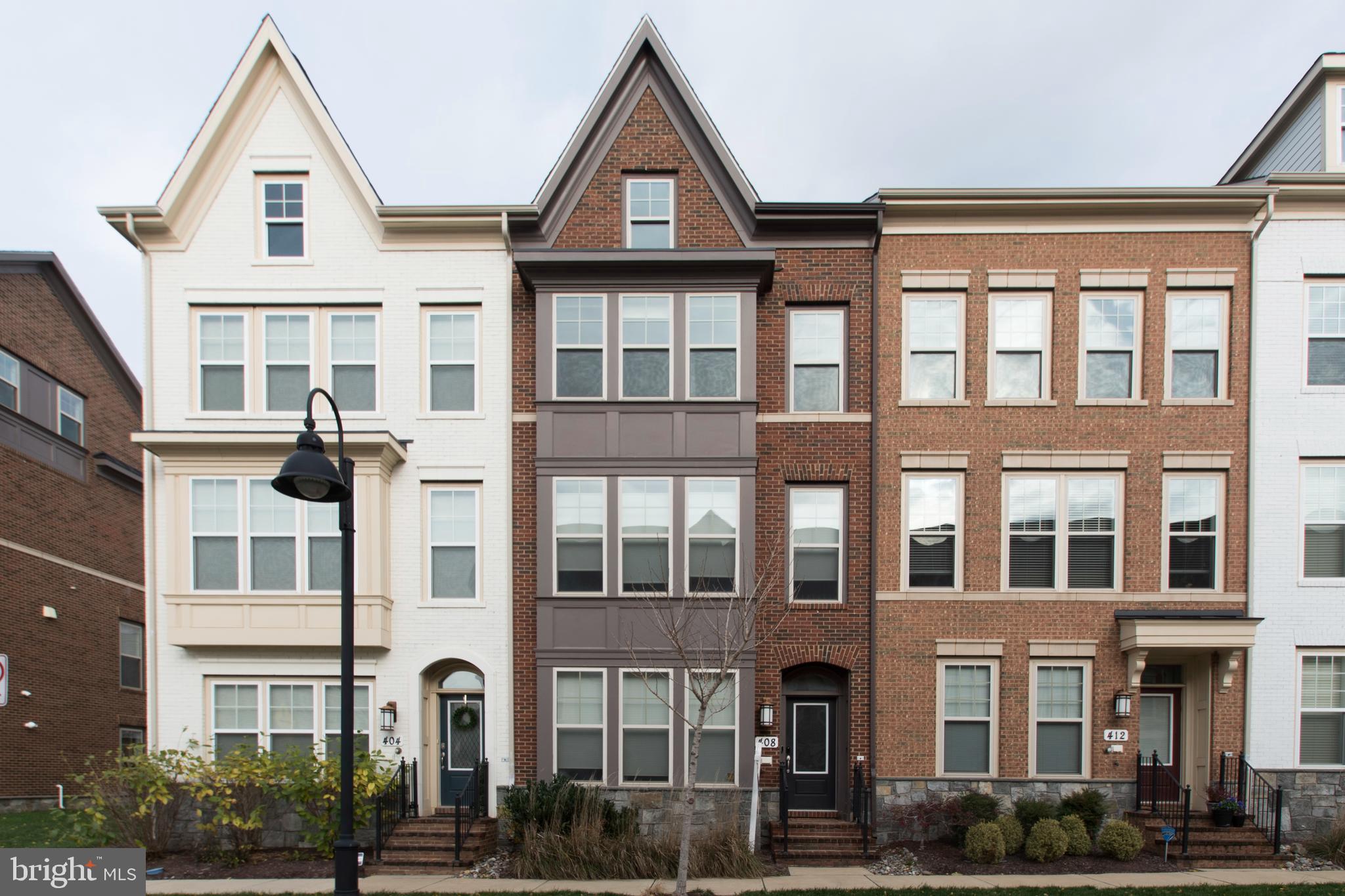 CROWN FARM - Residential Lease