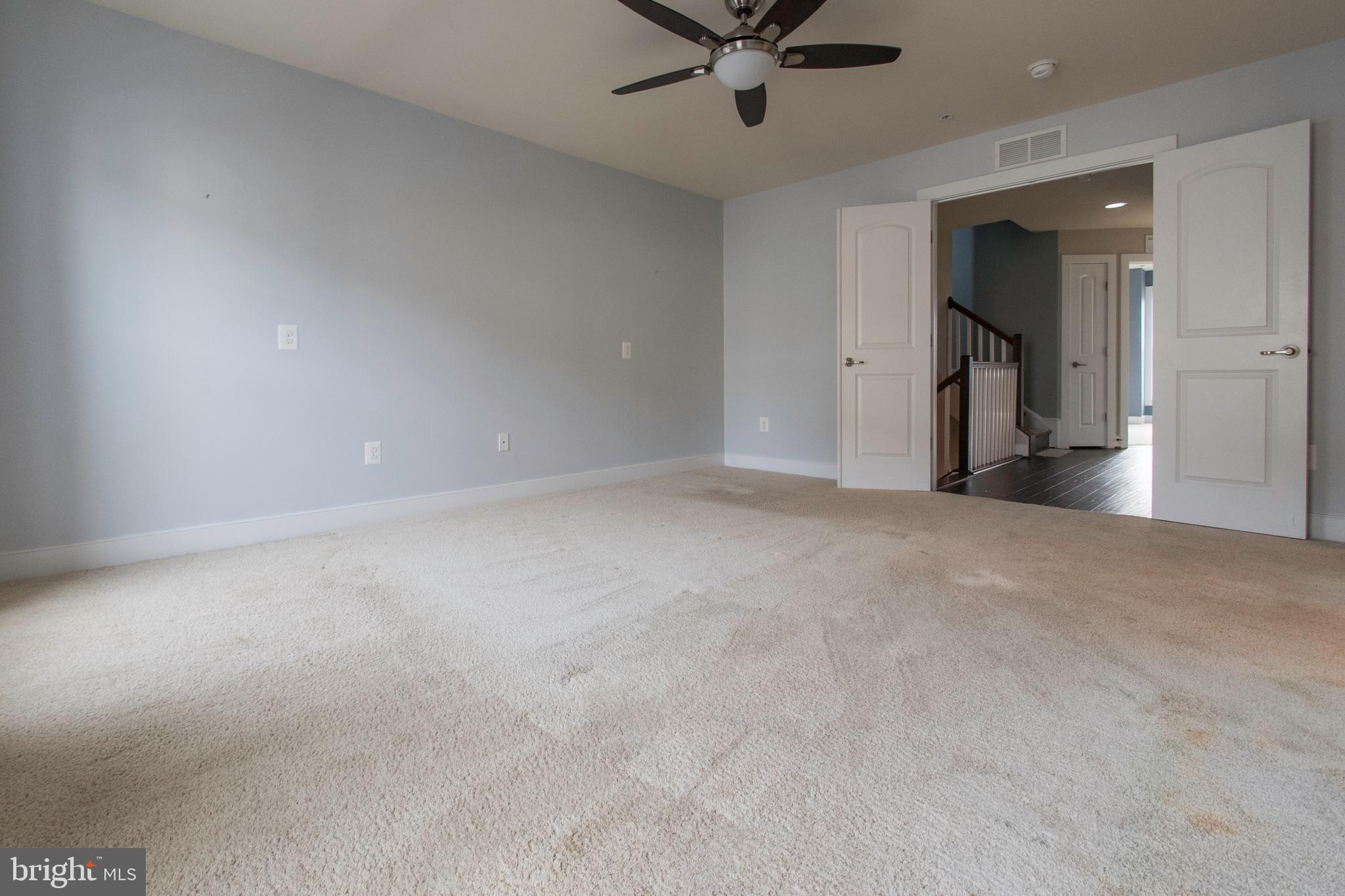 CROWN FARM - Residential Lease