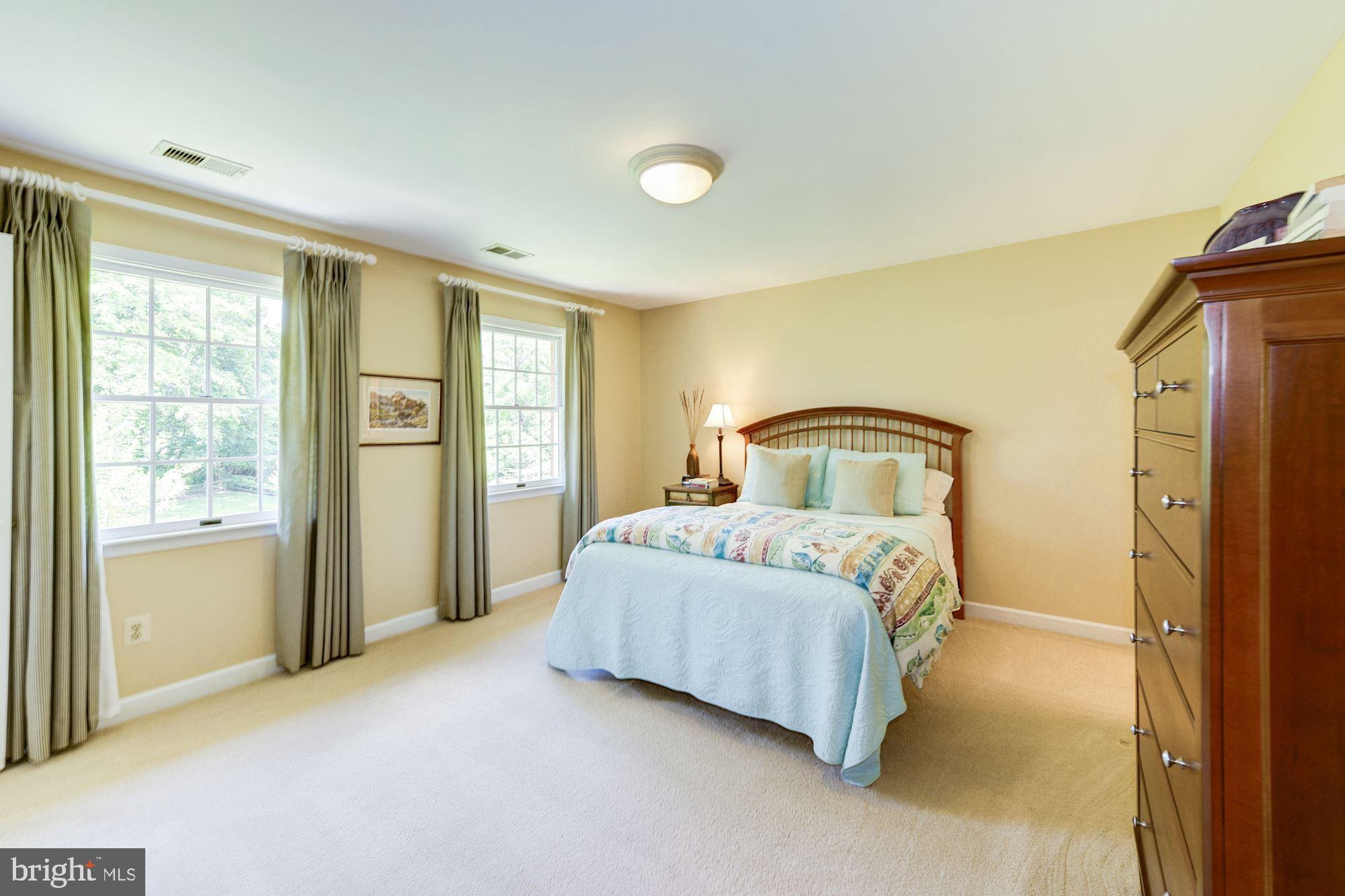 BEAU RIDGE - Residential