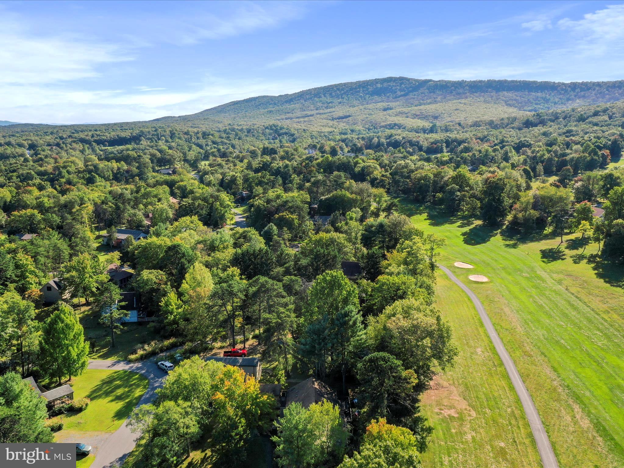 THE WOODS RESORT - Residential