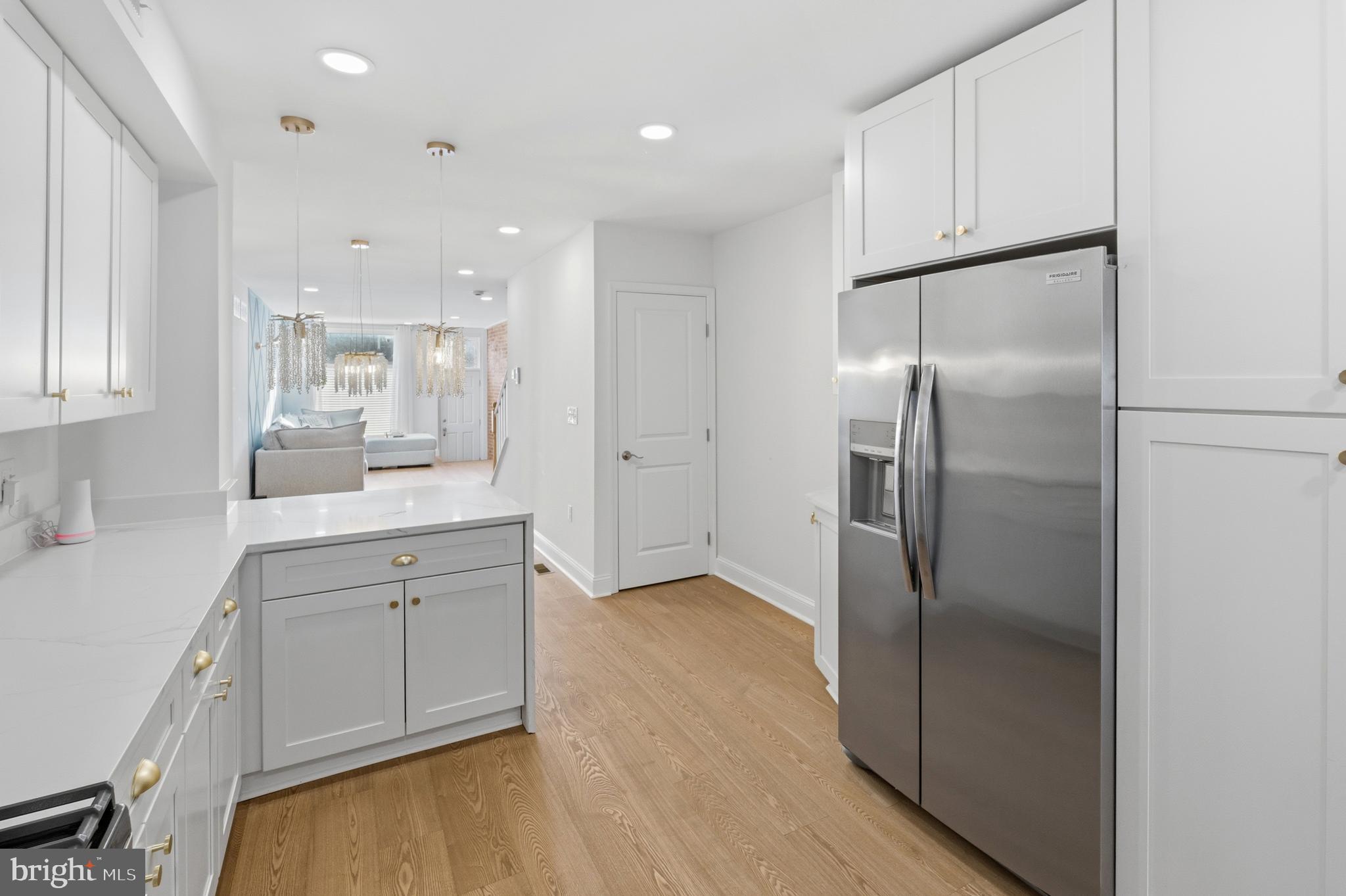 HIGHLANDTOWN - Residential