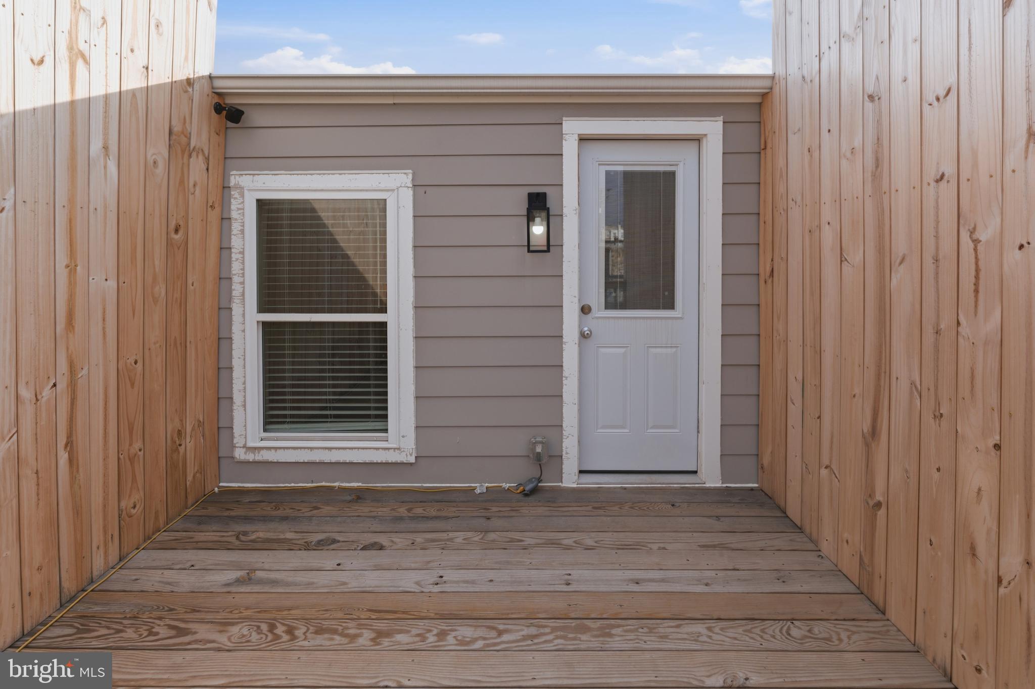 HIGHLANDTOWN - Residential