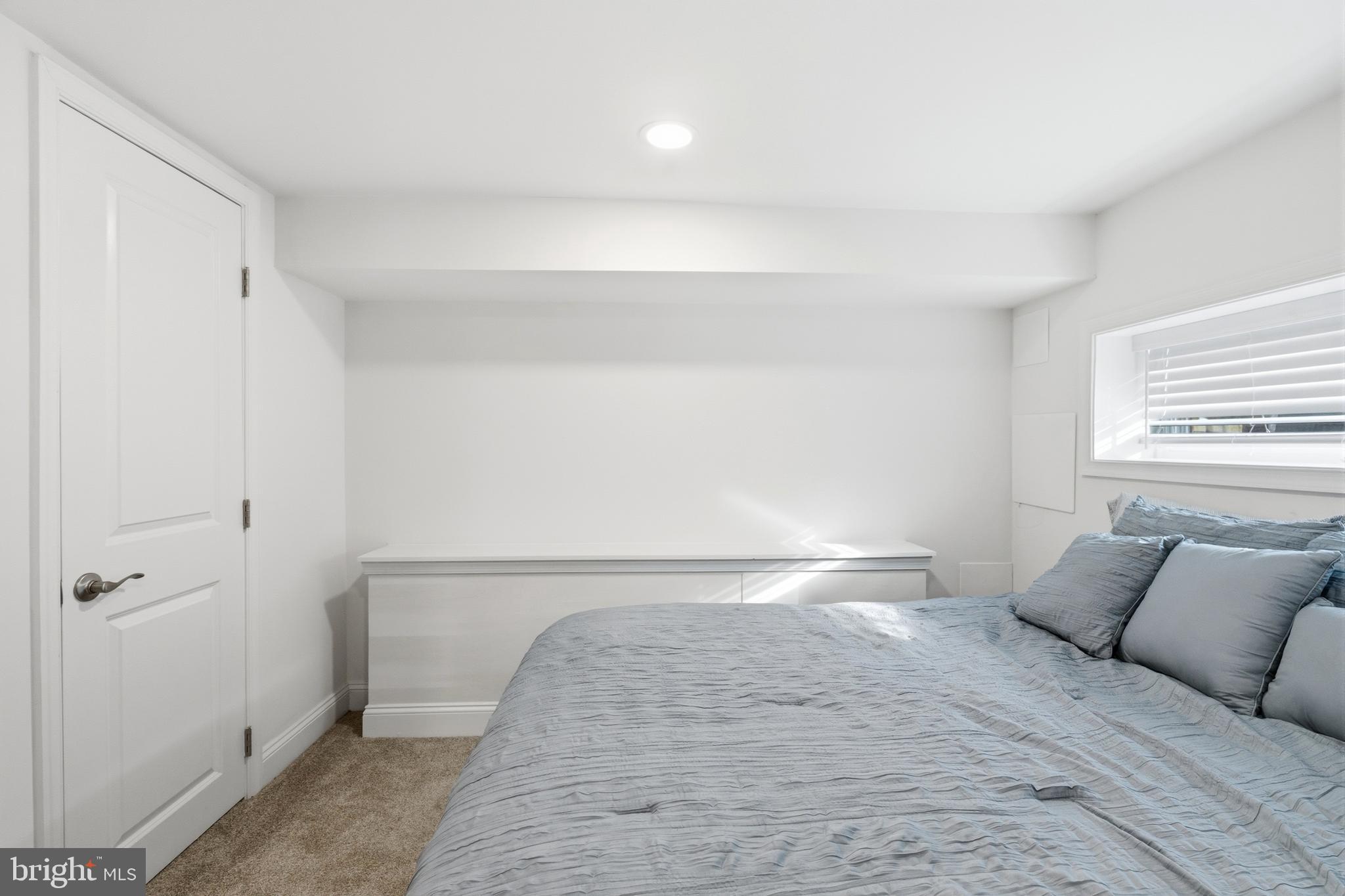 HIGHLANDTOWN - Residential