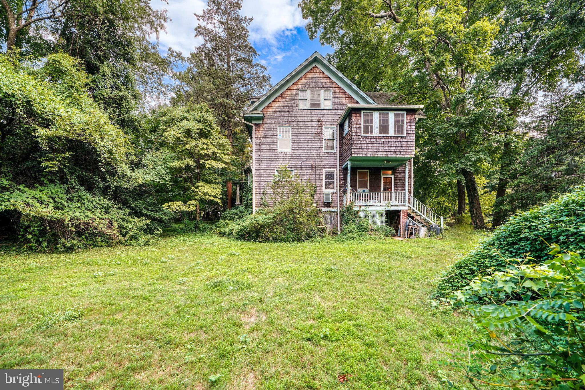 MOUNT WASHINGTON - Residential