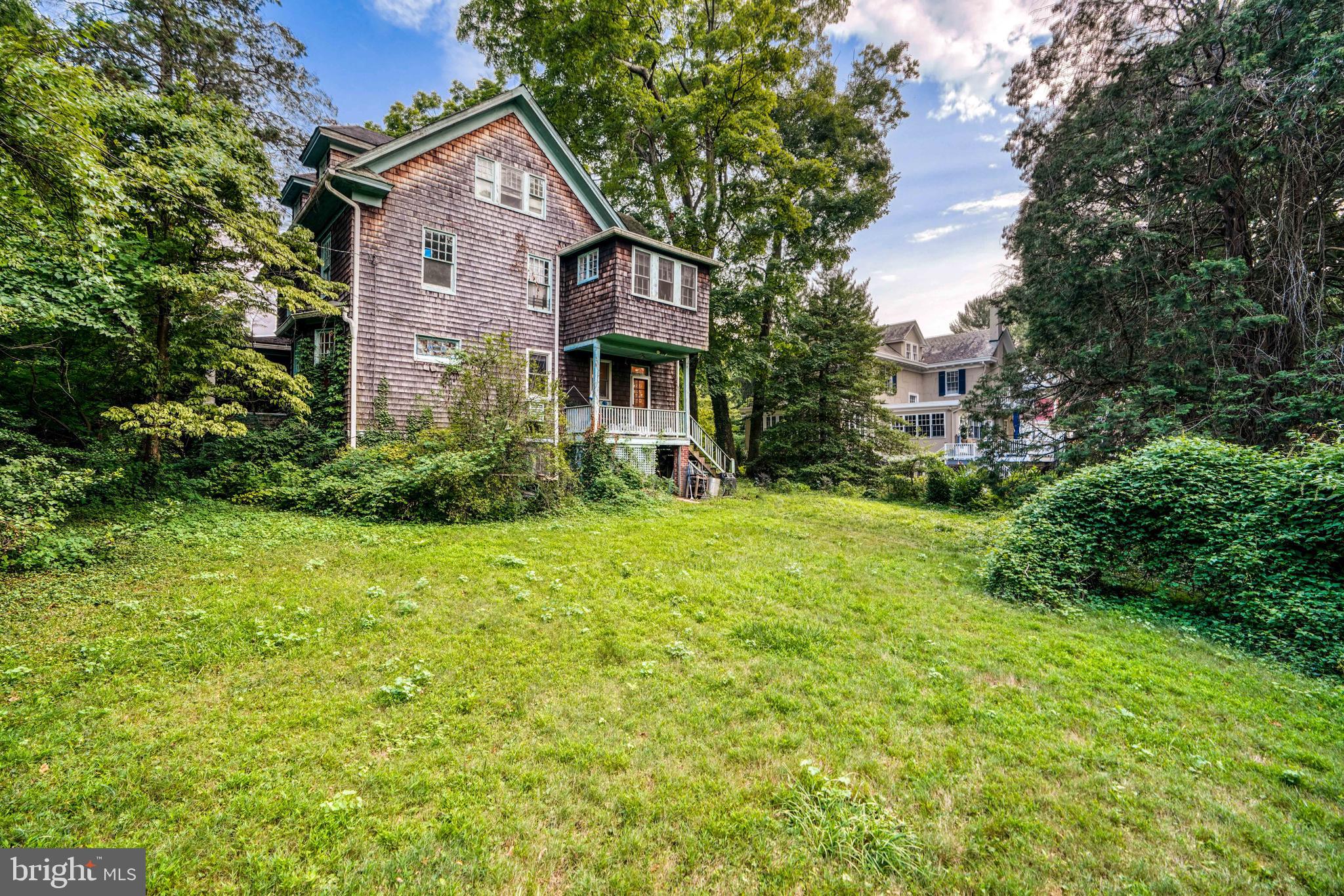 MOUNT WASHINGTON - Residential