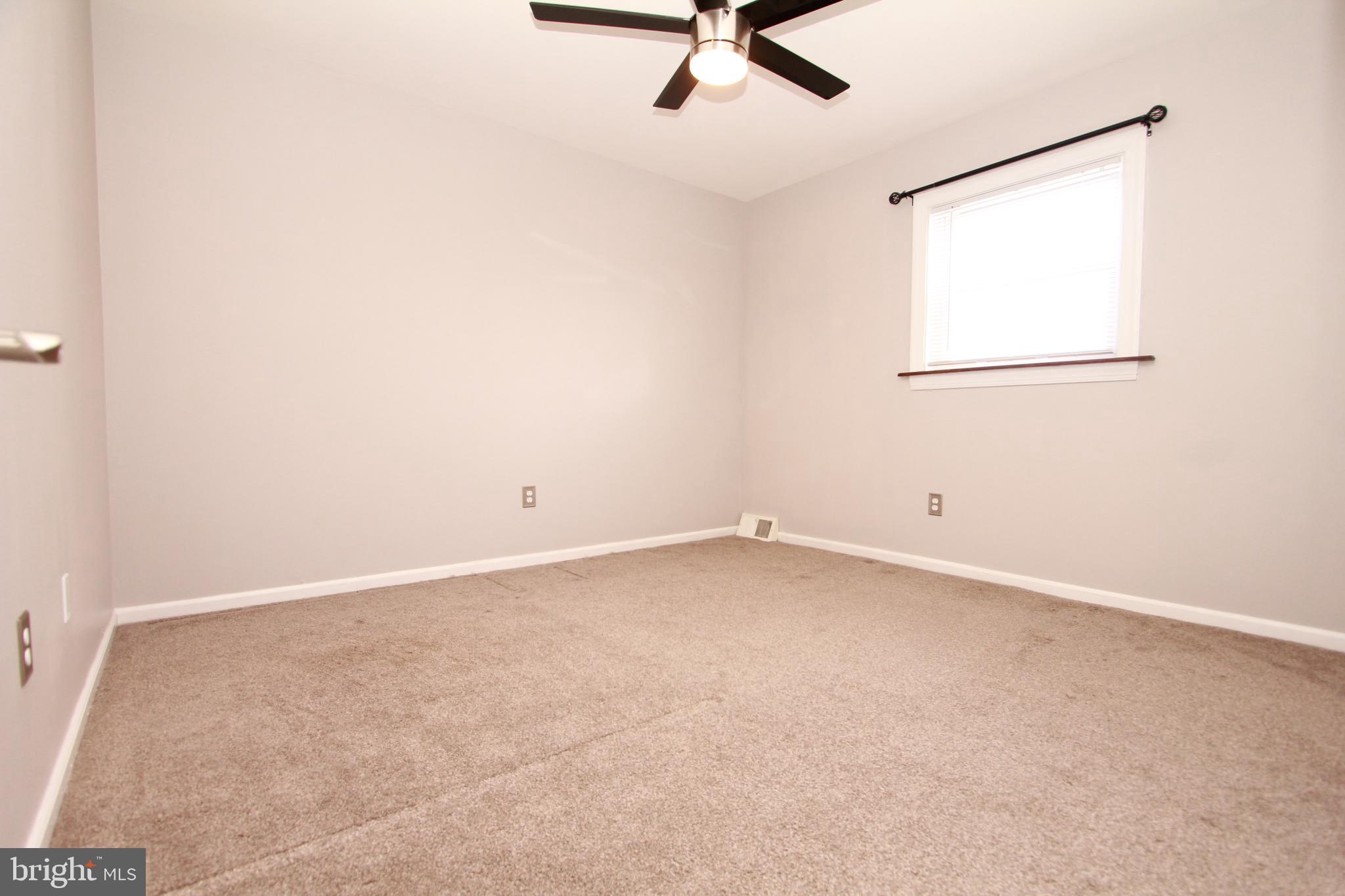 HOLME CIRCLE - Residential