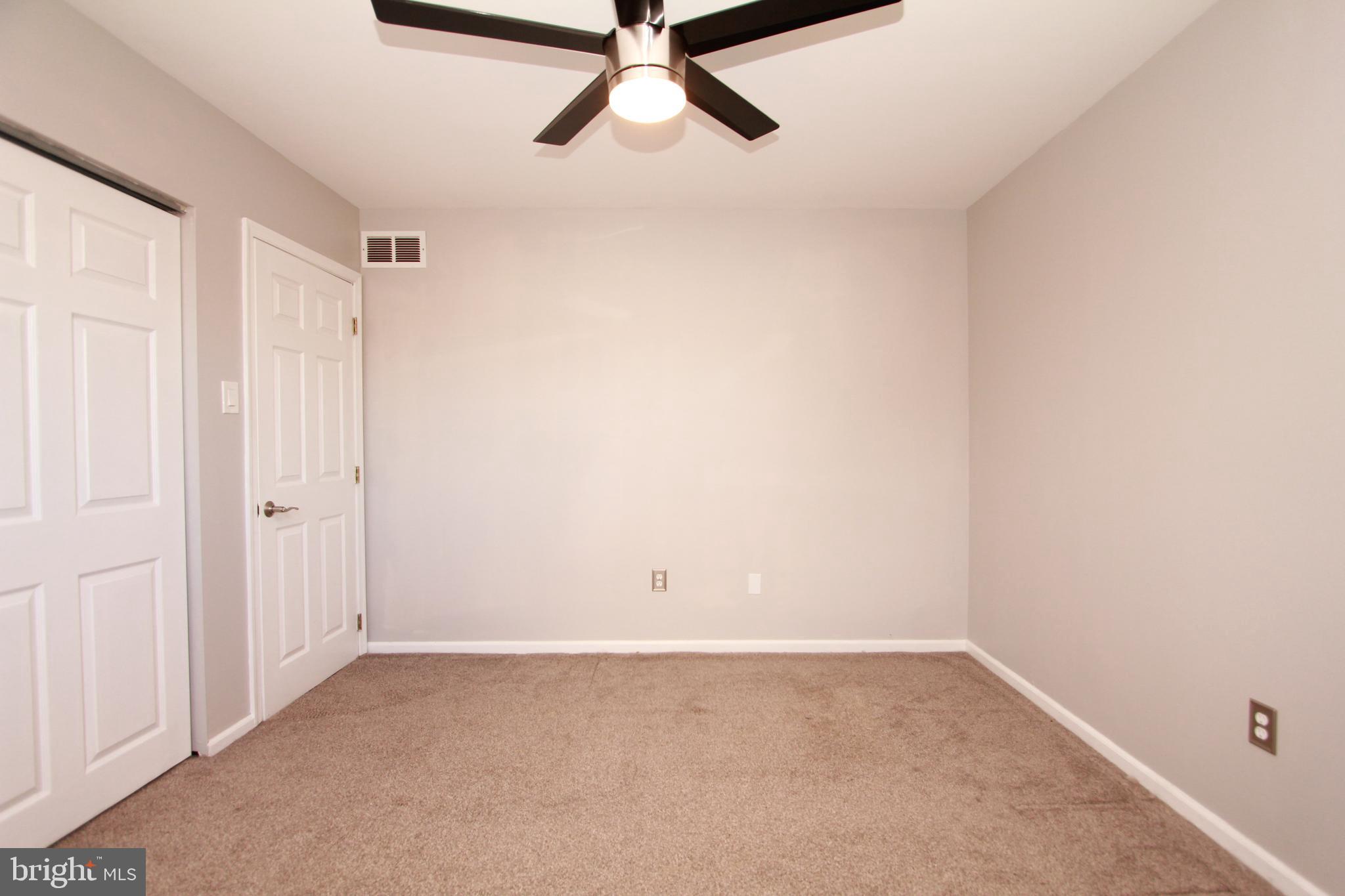 HOLME CIRCLE - Residential