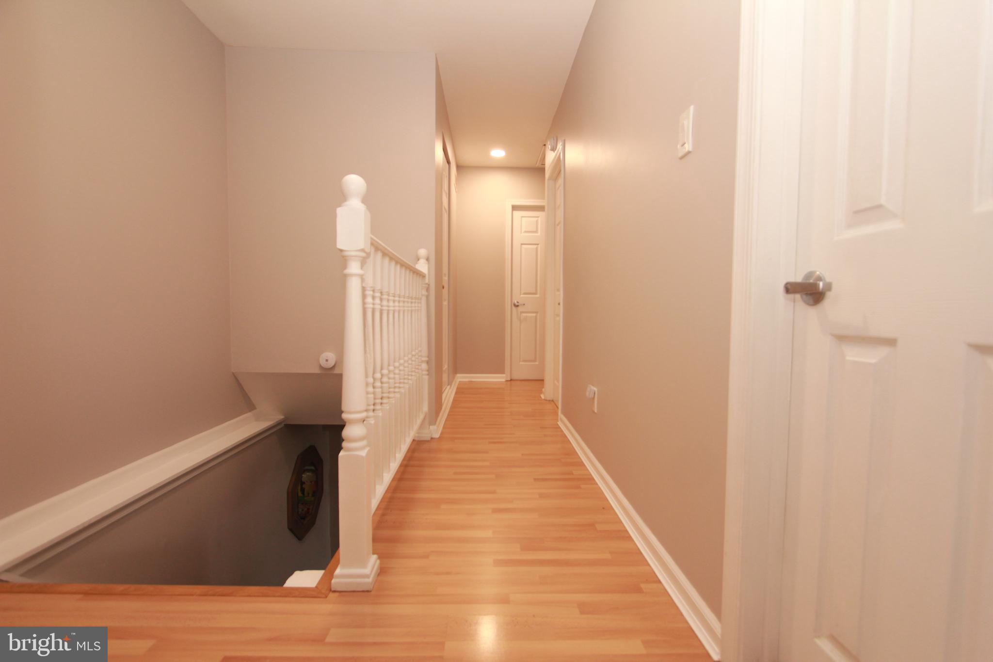 HOLME CIRCLE - Residential