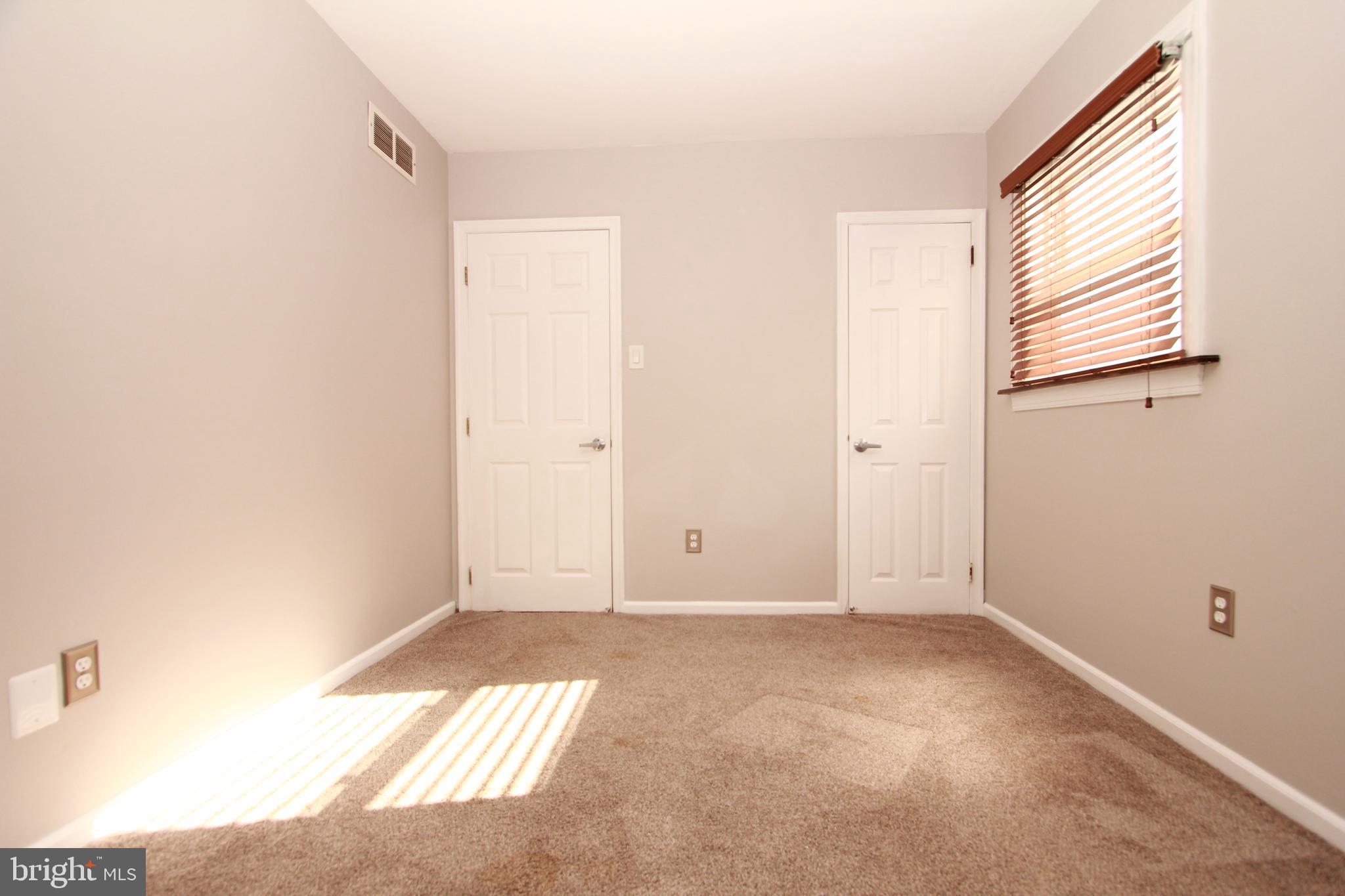 HOLME CIRCLE - Residential