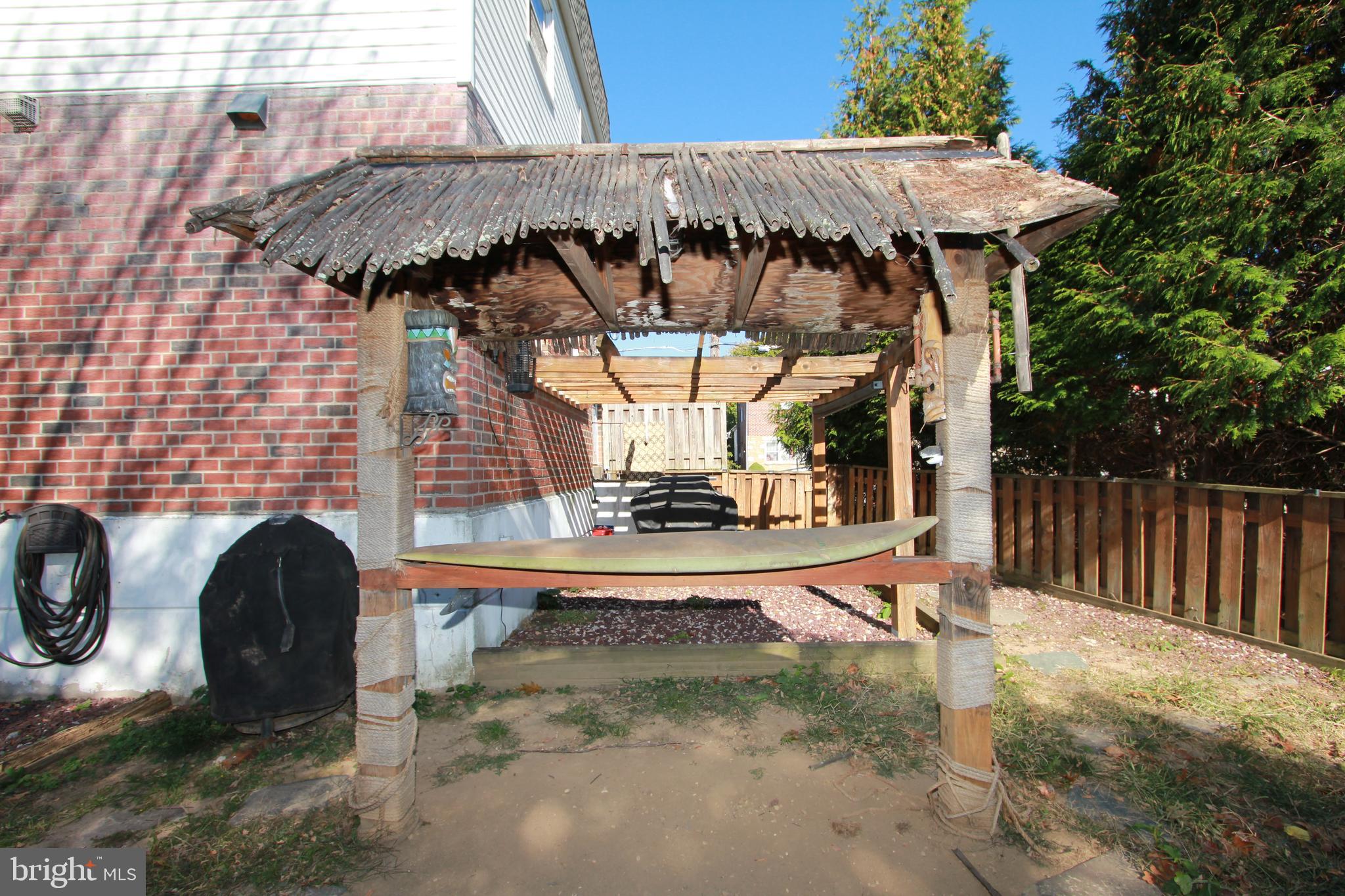 HOLME CIRCLE - Residential