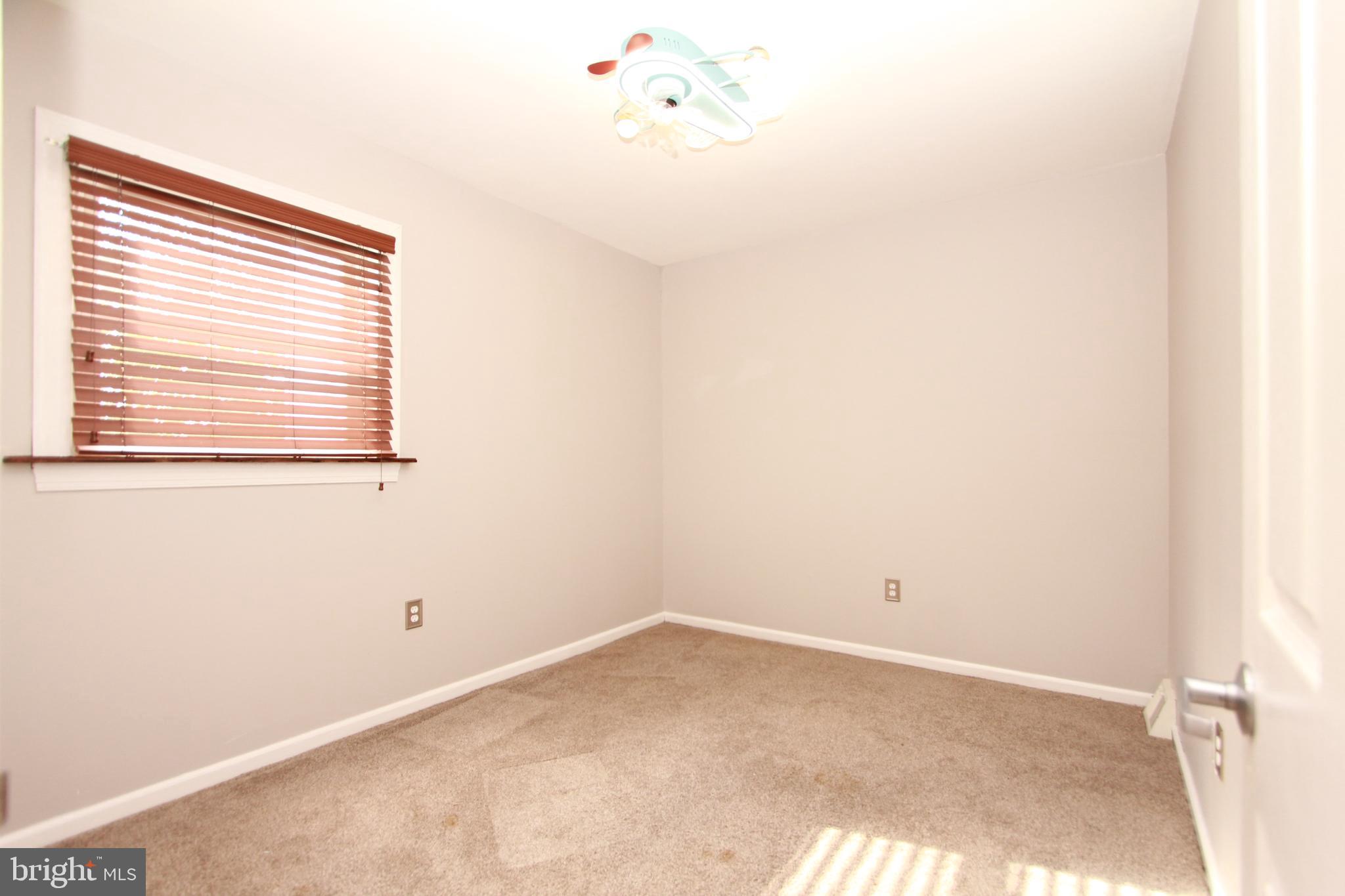 HOLME CIRCLE - Residential