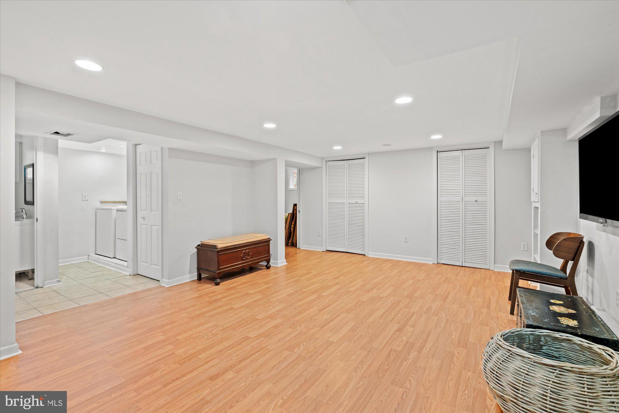 WESTGATE - Residential