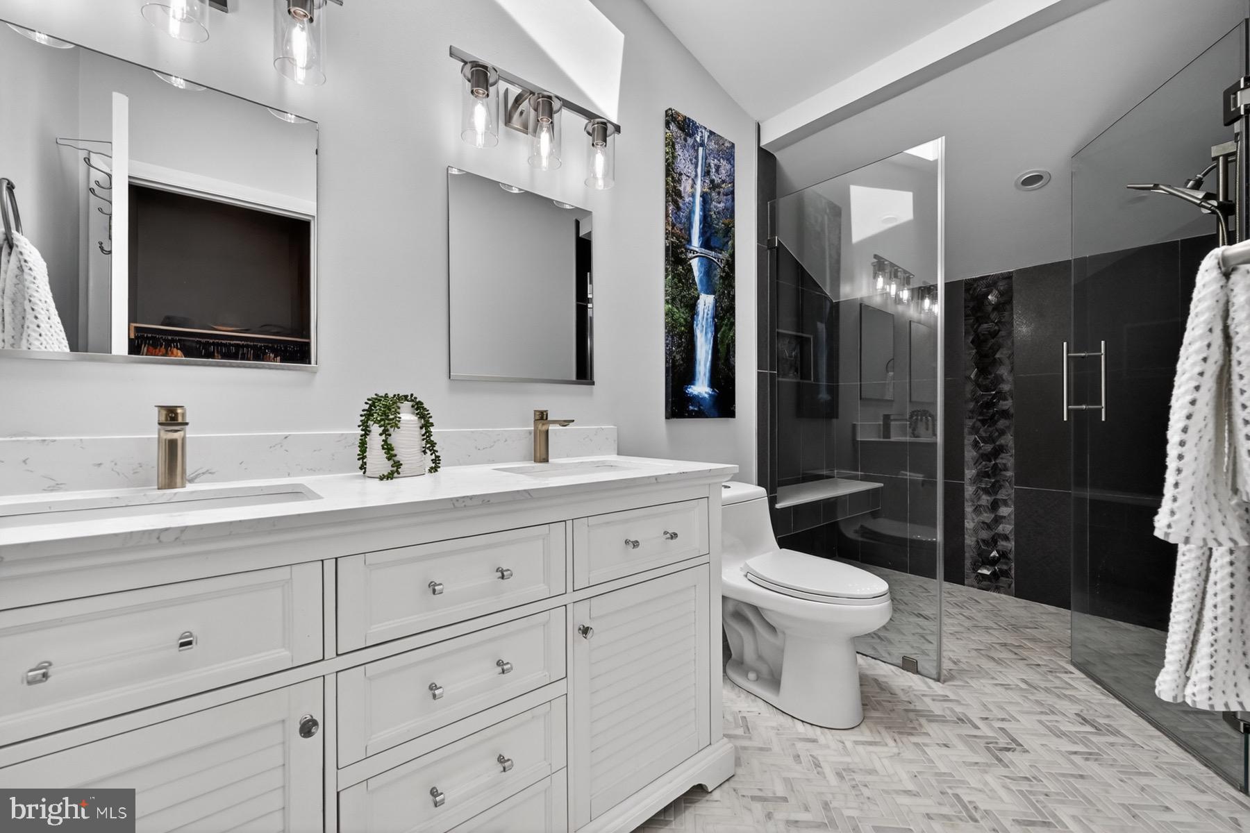 SOUTH RIVER SPRING LAKE - Residential