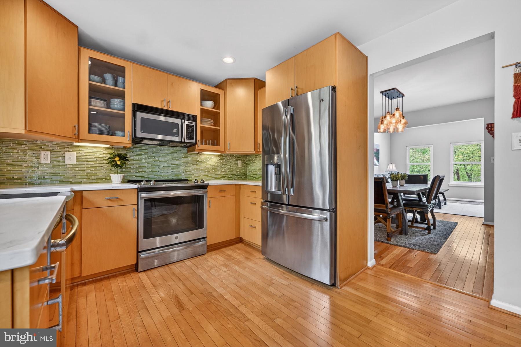 SOUTH RIVER SPRING LAKE - Residential