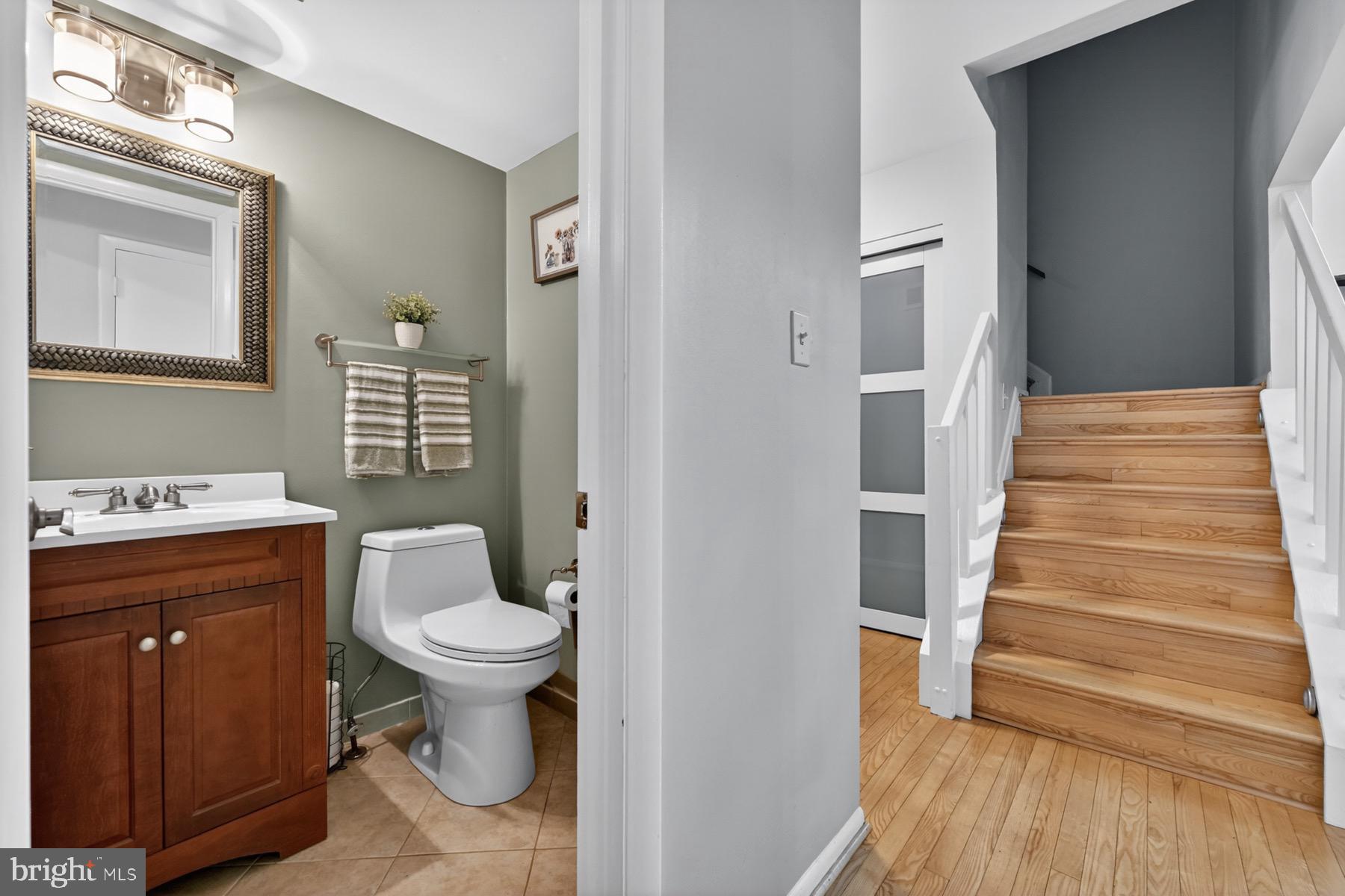 SOUTH RIVER SPRING LAKE - Residential