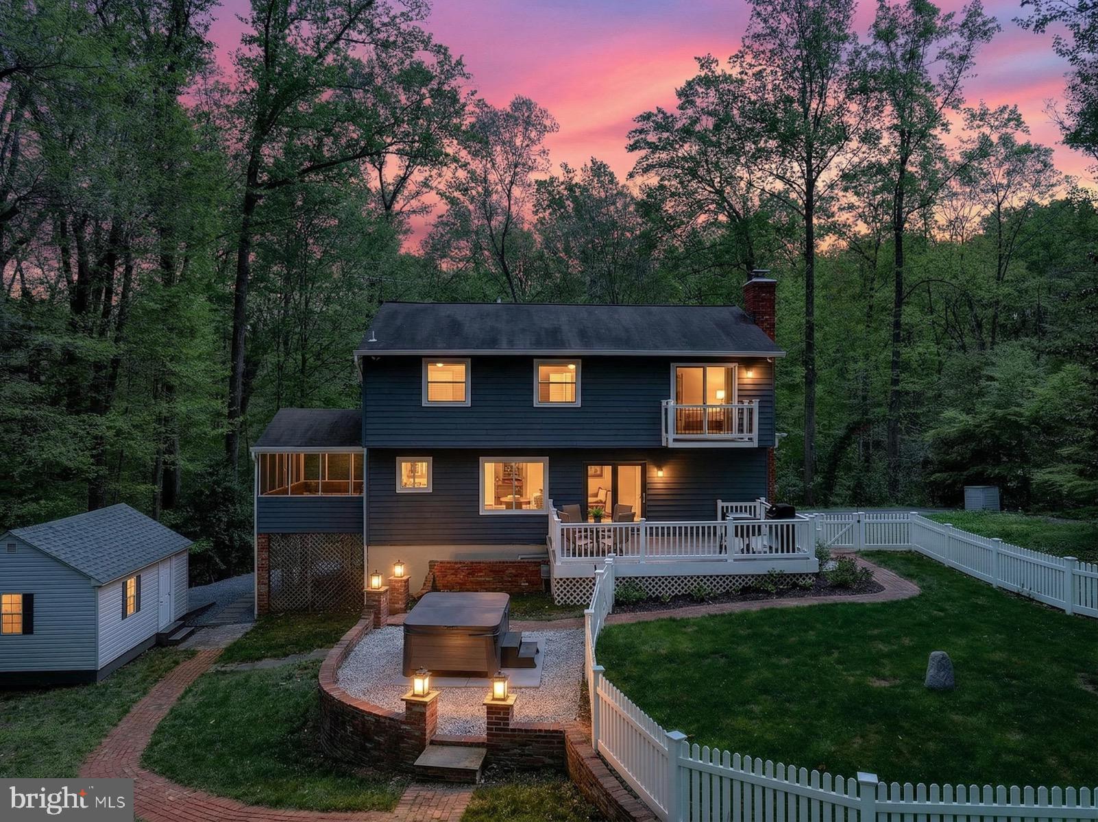 SOUTH RIVER SPRING LAKE - Residential