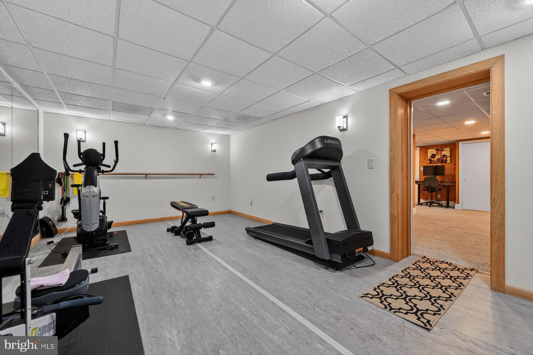 SOUTH RIVER SPRING LAKE - Residential