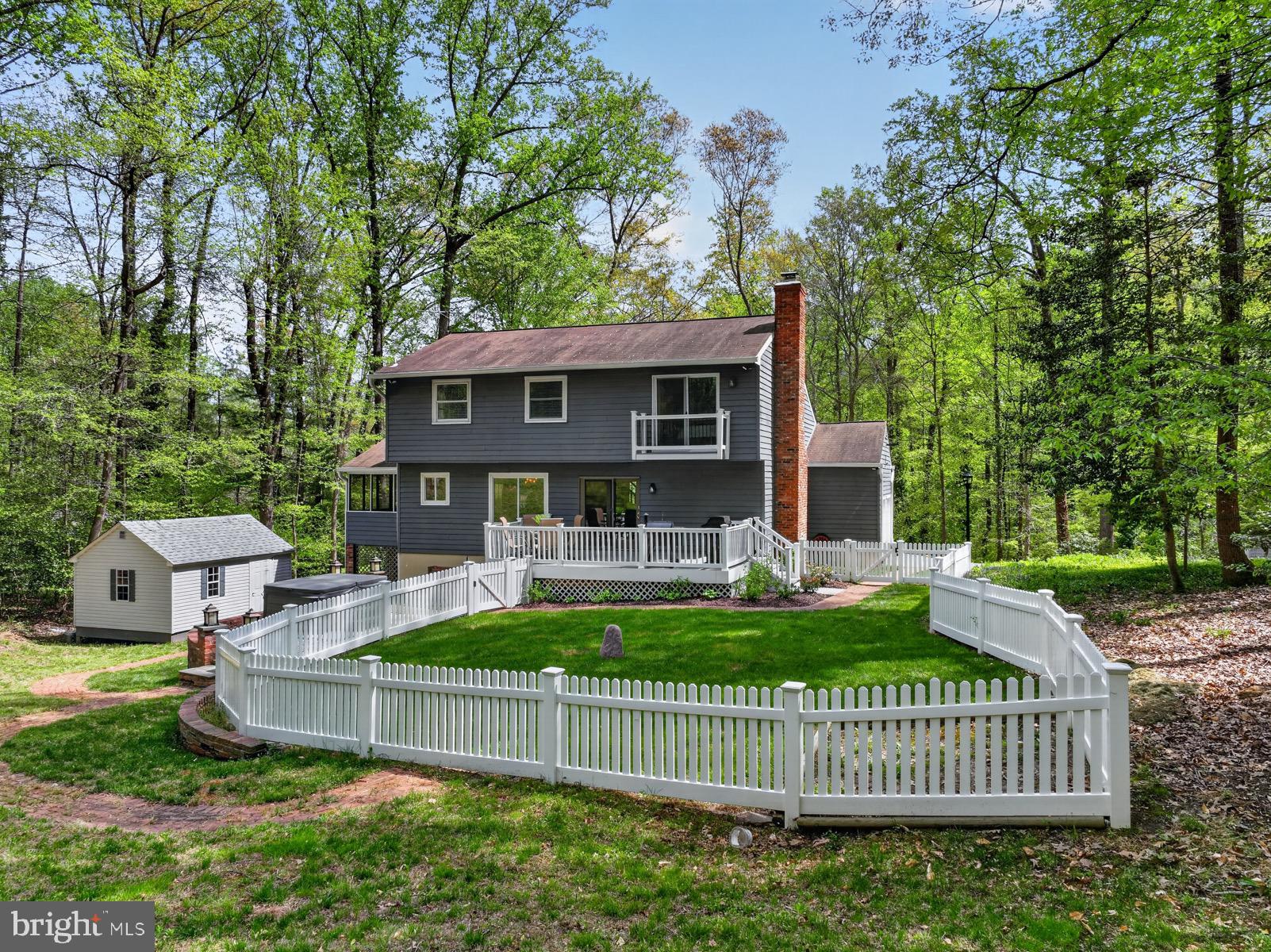 SOUTH RIVER SPRING LAKE - Residential