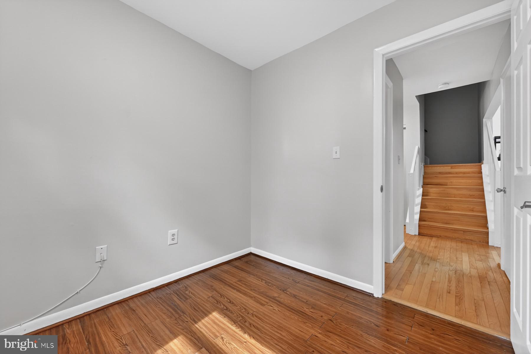 SOUTH RIVER SPRING LAKE - Residential