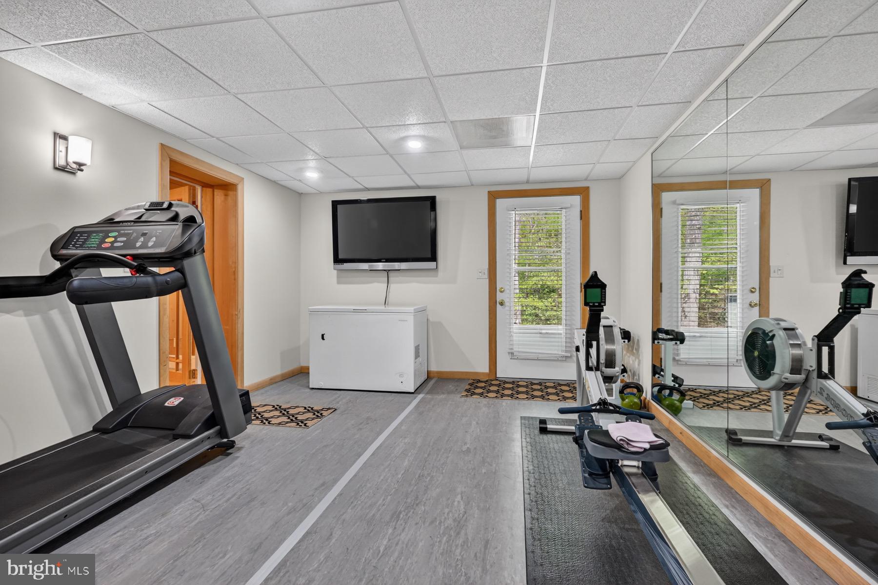 SOUTH RIVER SPRING LAKE - Residential