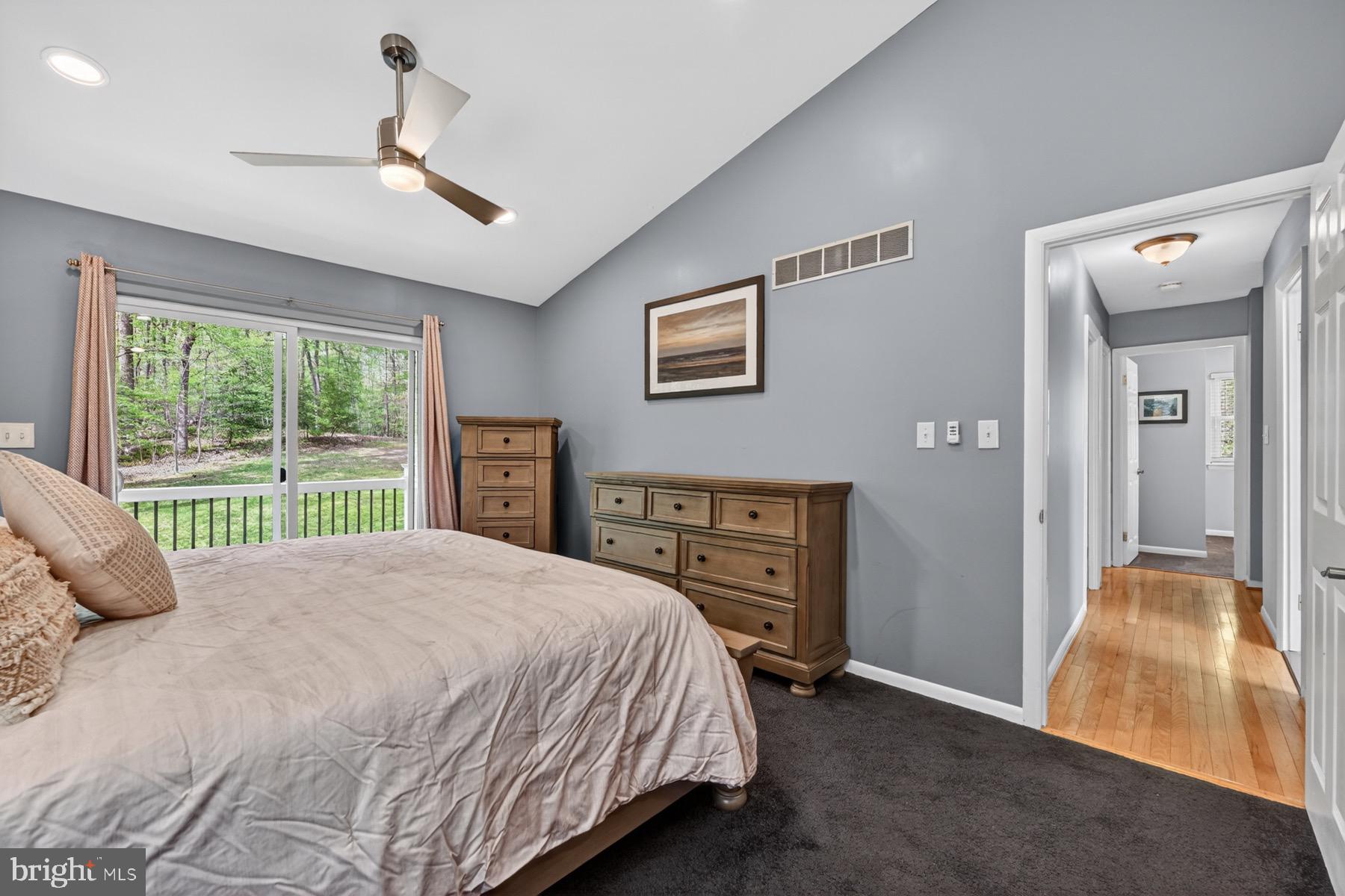 SOUTH RIVER SPRING LAKE - Residential