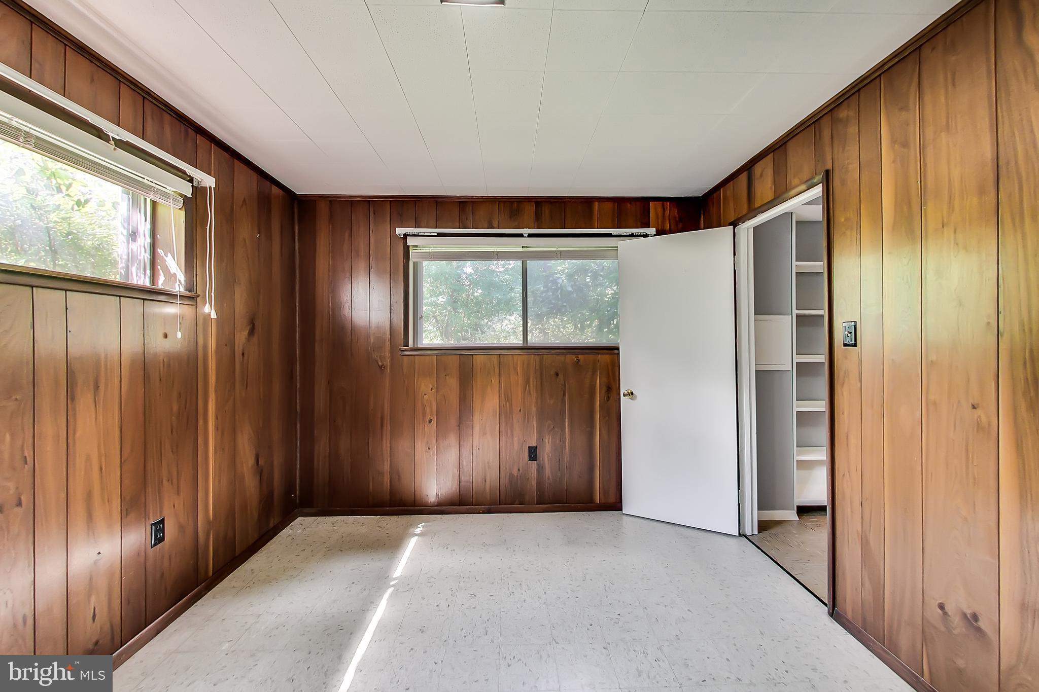 WESTVIEW HILLS - Residential