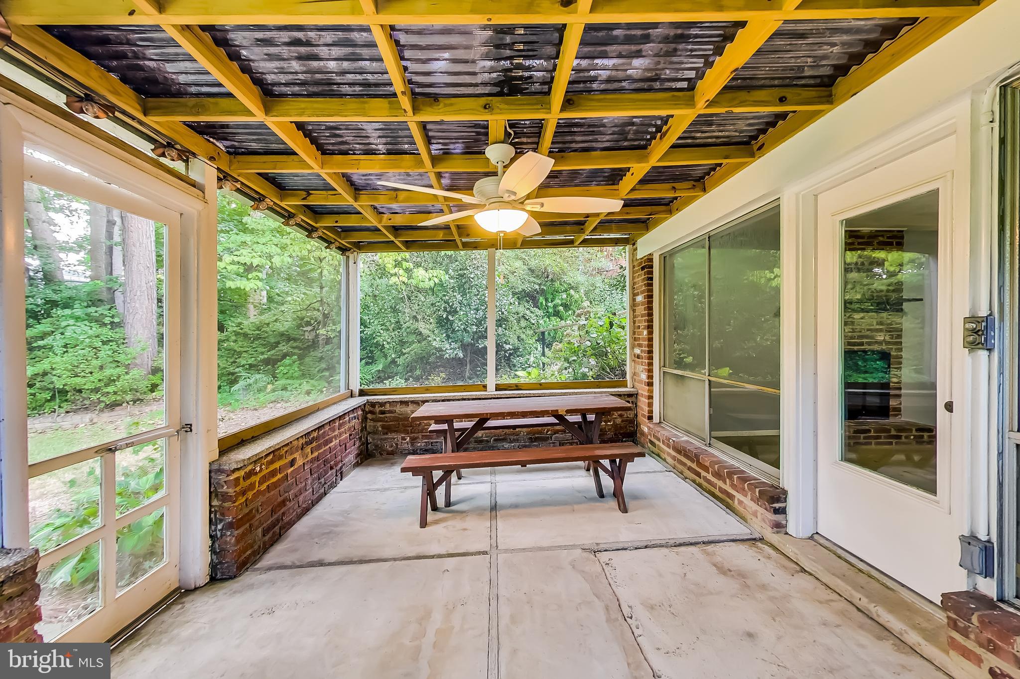 WESTVIEW HILLS - Residential