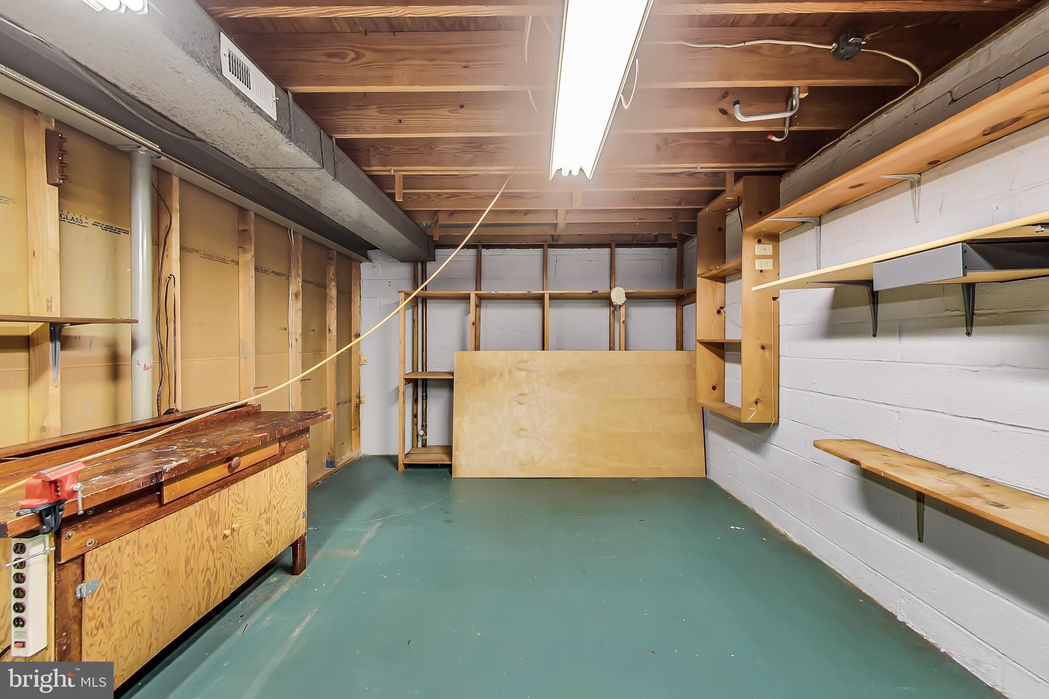 WESTVIEW HILLS - Residential