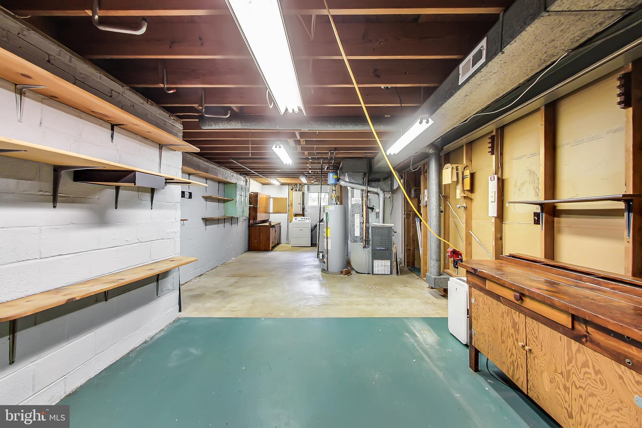 WESTVIEW HILLS - Residential