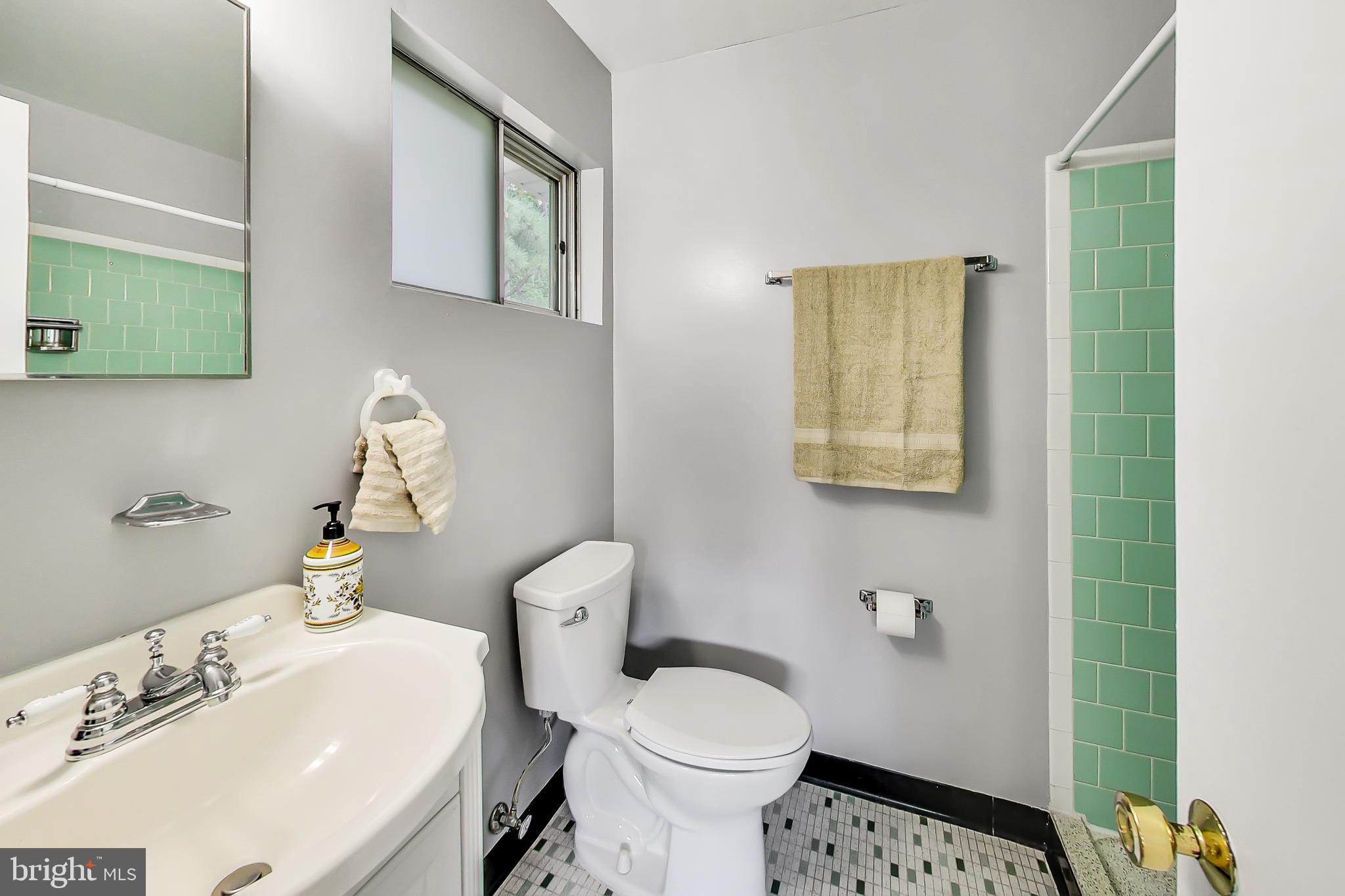 WESTVIEW HILLS - Residential