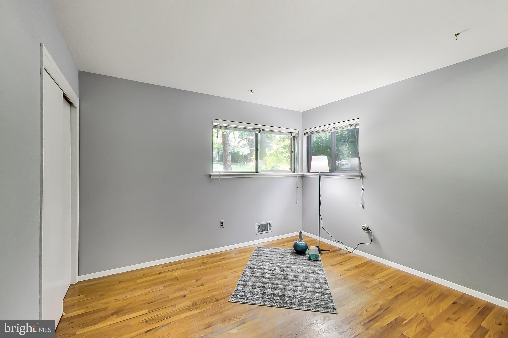 WESTVIEW HILLS - Residential