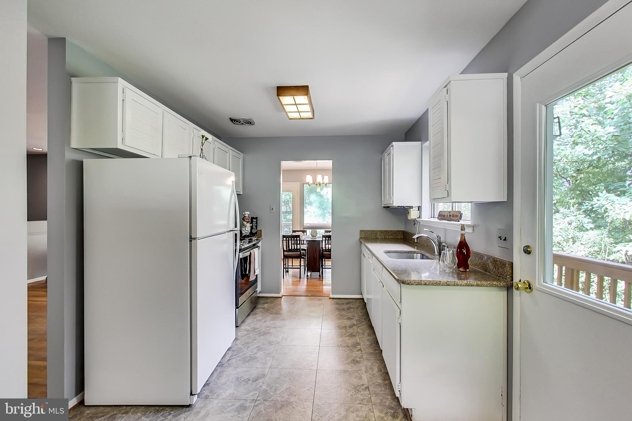 WESTVIEW HILLS - Residential